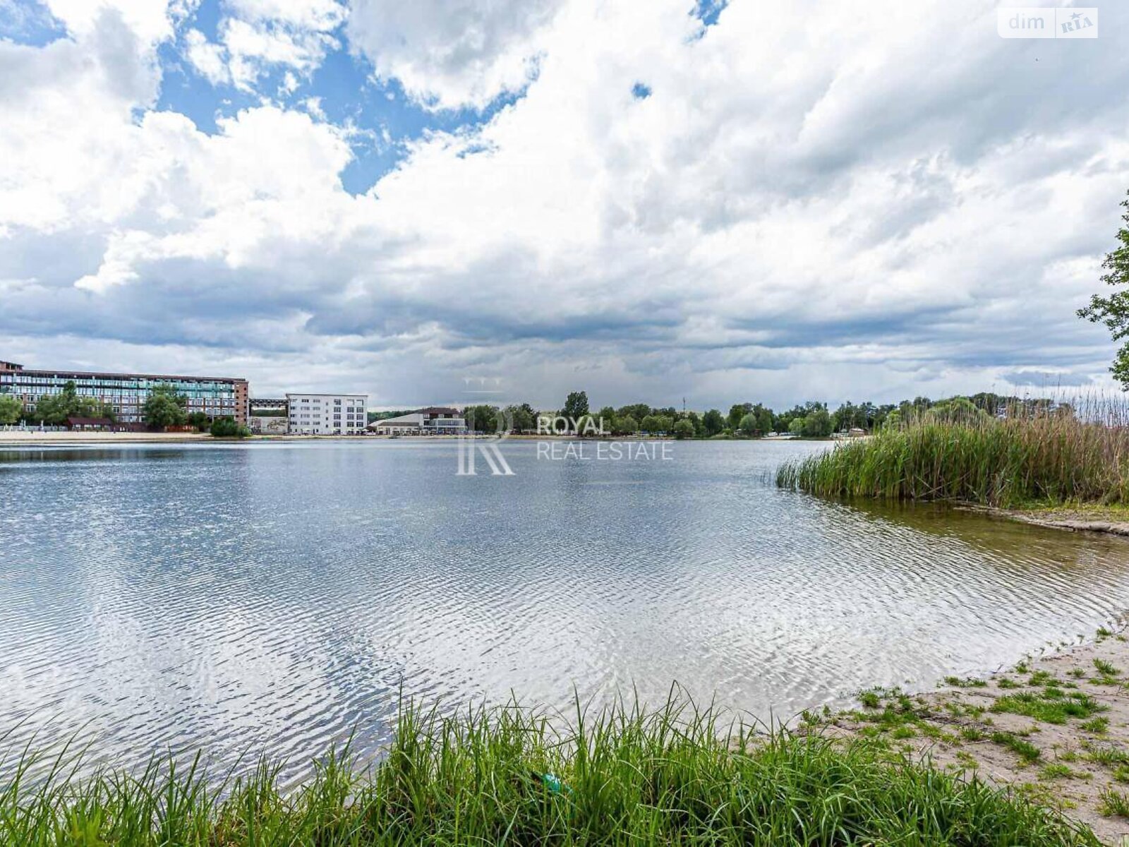 двоповерховий будинок, 200 кв. м, кирпич. Продаж у Підгірцях фото 1 двоповерховий будинок, 200 кв. м, кирпич. Продаж у Підгірцях фото 1