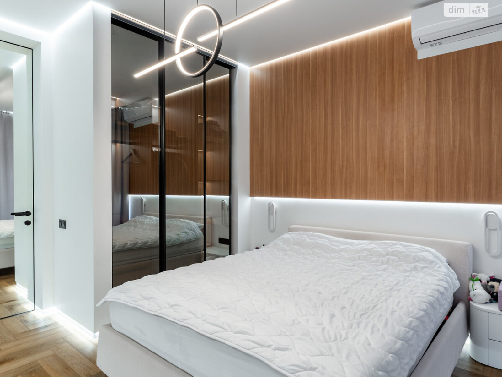 одноэтажный дом, 150 кв. м, керамический блок. Продажа в Подгорцах фото 1