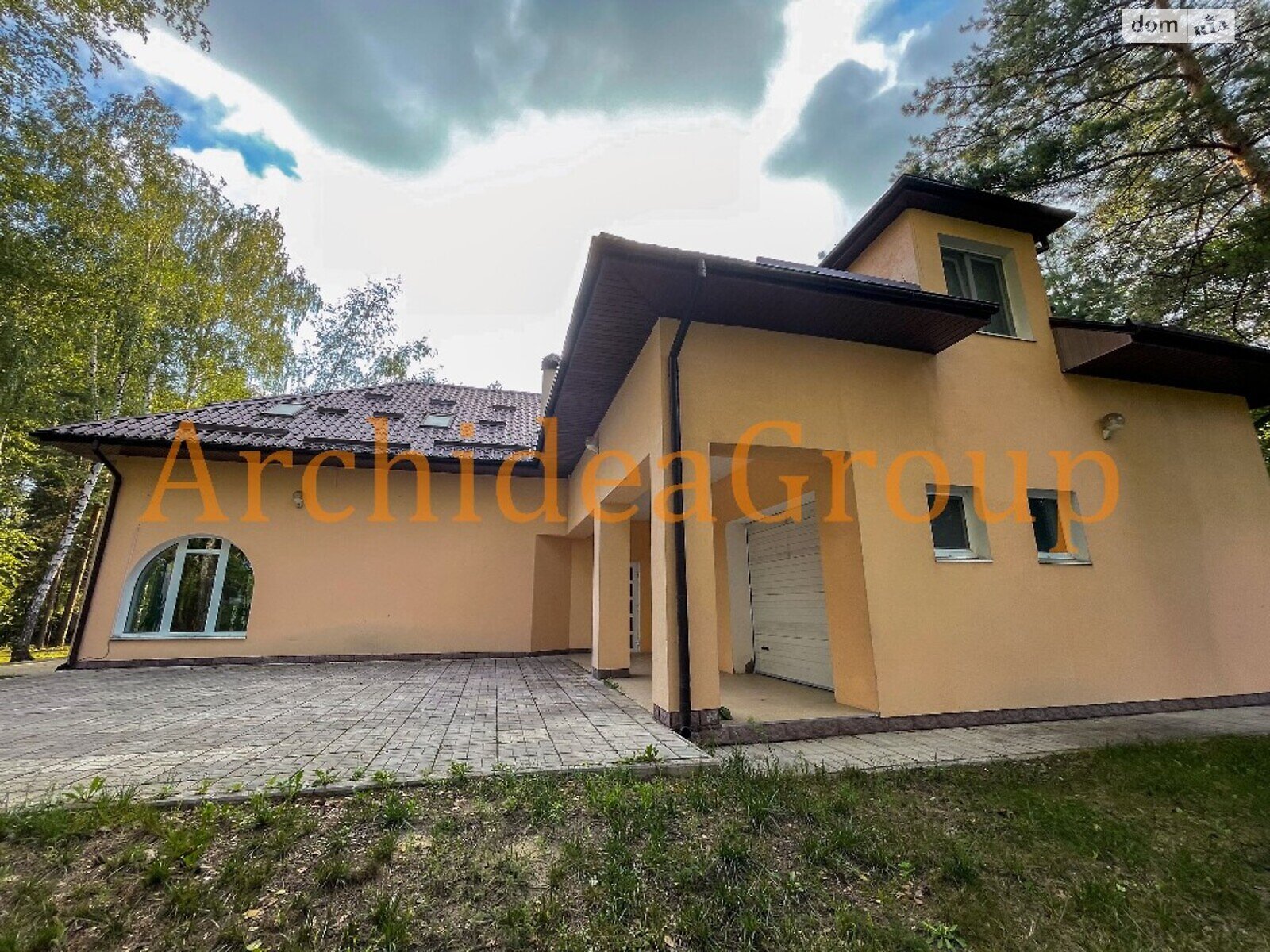 двухэтажный дом с мансардой, 403 кв. м, кирпич. Продажа в Подгорцах фото 1