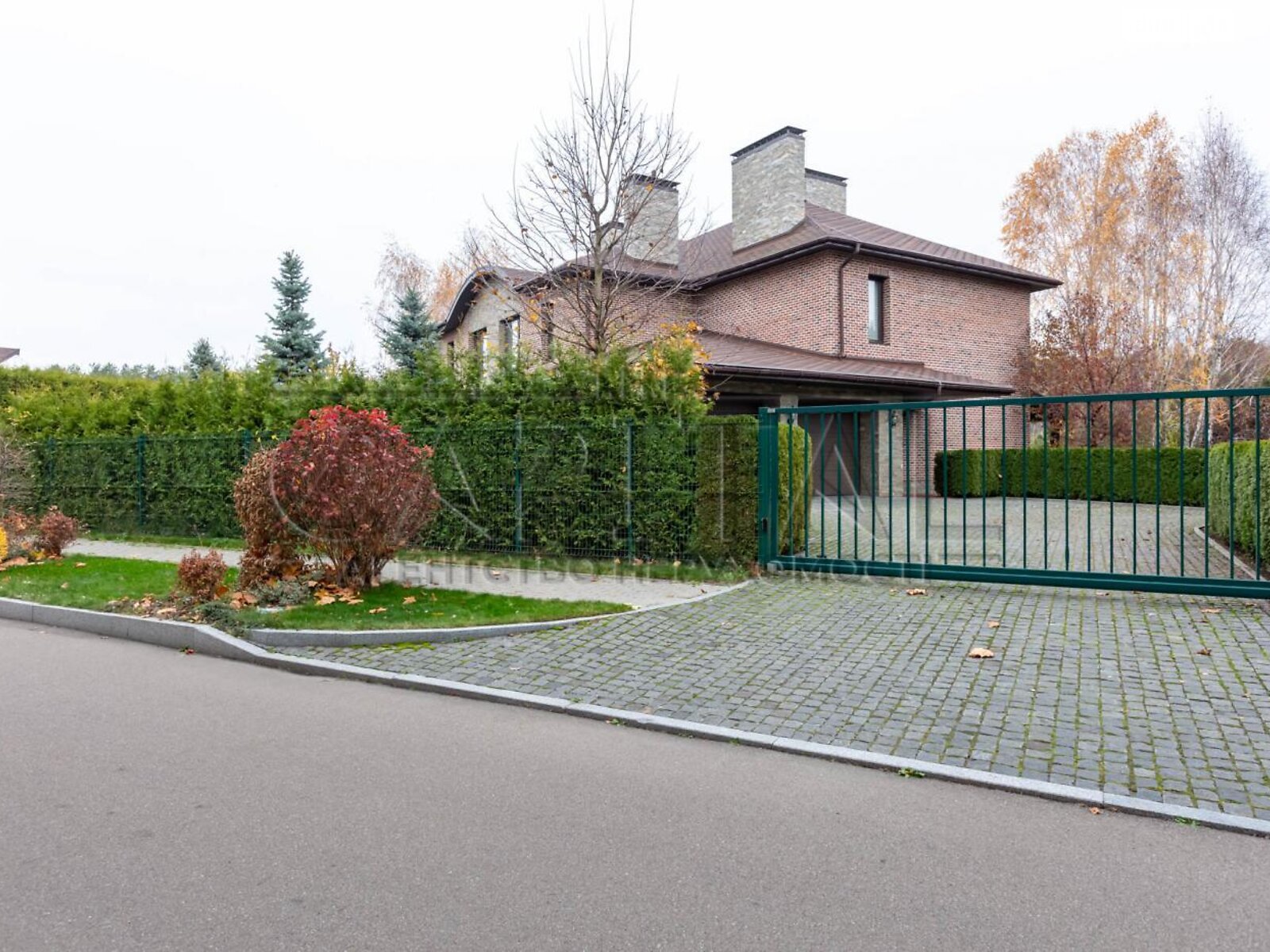 двоповерховий будинок з гаражем, 539.2 кв. м, цегла. Продаж у Підгірцях фото 1