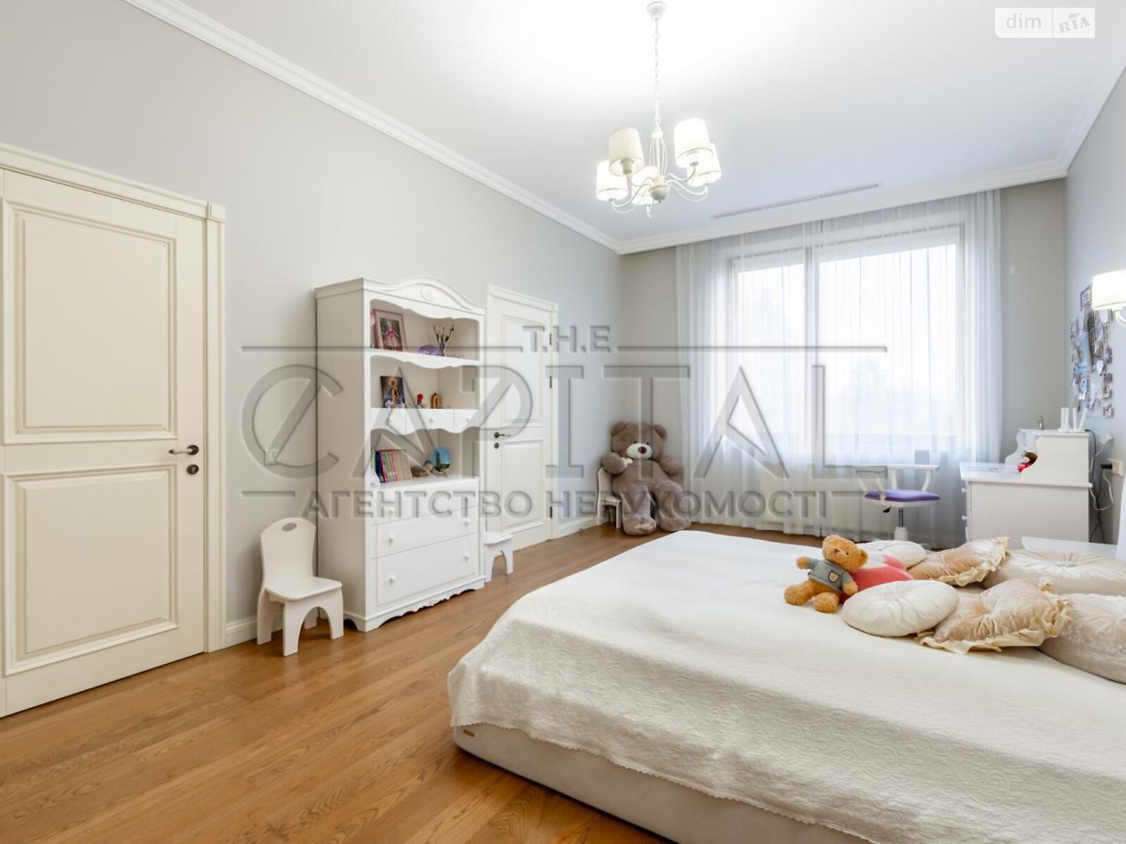 двоповерховий будинок з гаражем, 539.2 кв. м, цегла. Продаж у Підгірцях фото 1