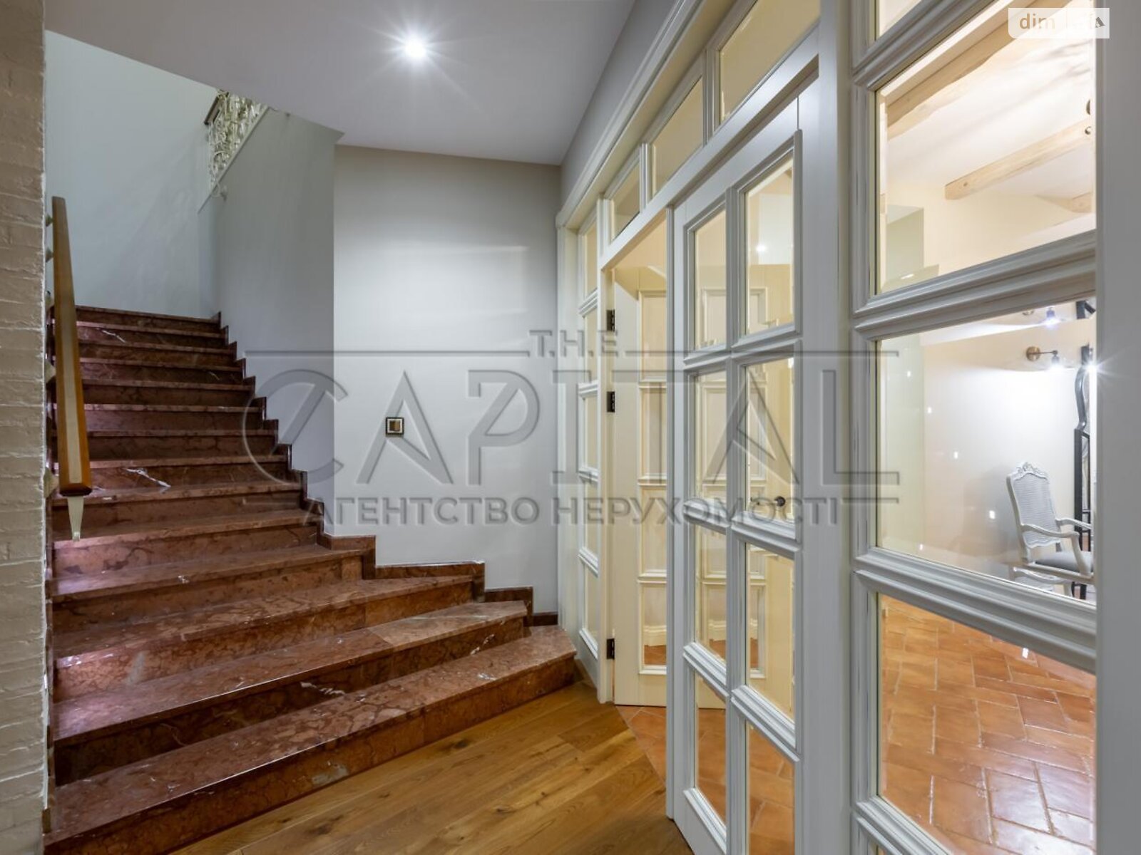 двоповерховий будинок з гаражем, 539.2 кв. м, цегла. Продаж у Підгірцях фото 1