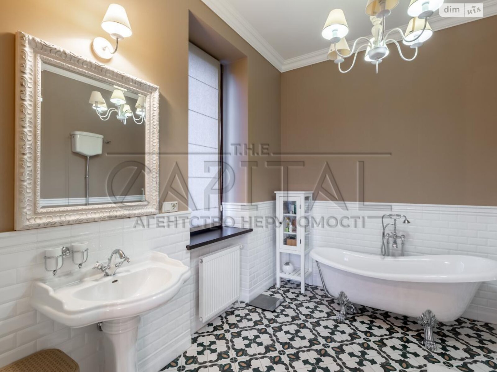 двоповерховий будинок з гаражем, 539.2 кв. м, цегла. Продаж у Підгірцях фото 1