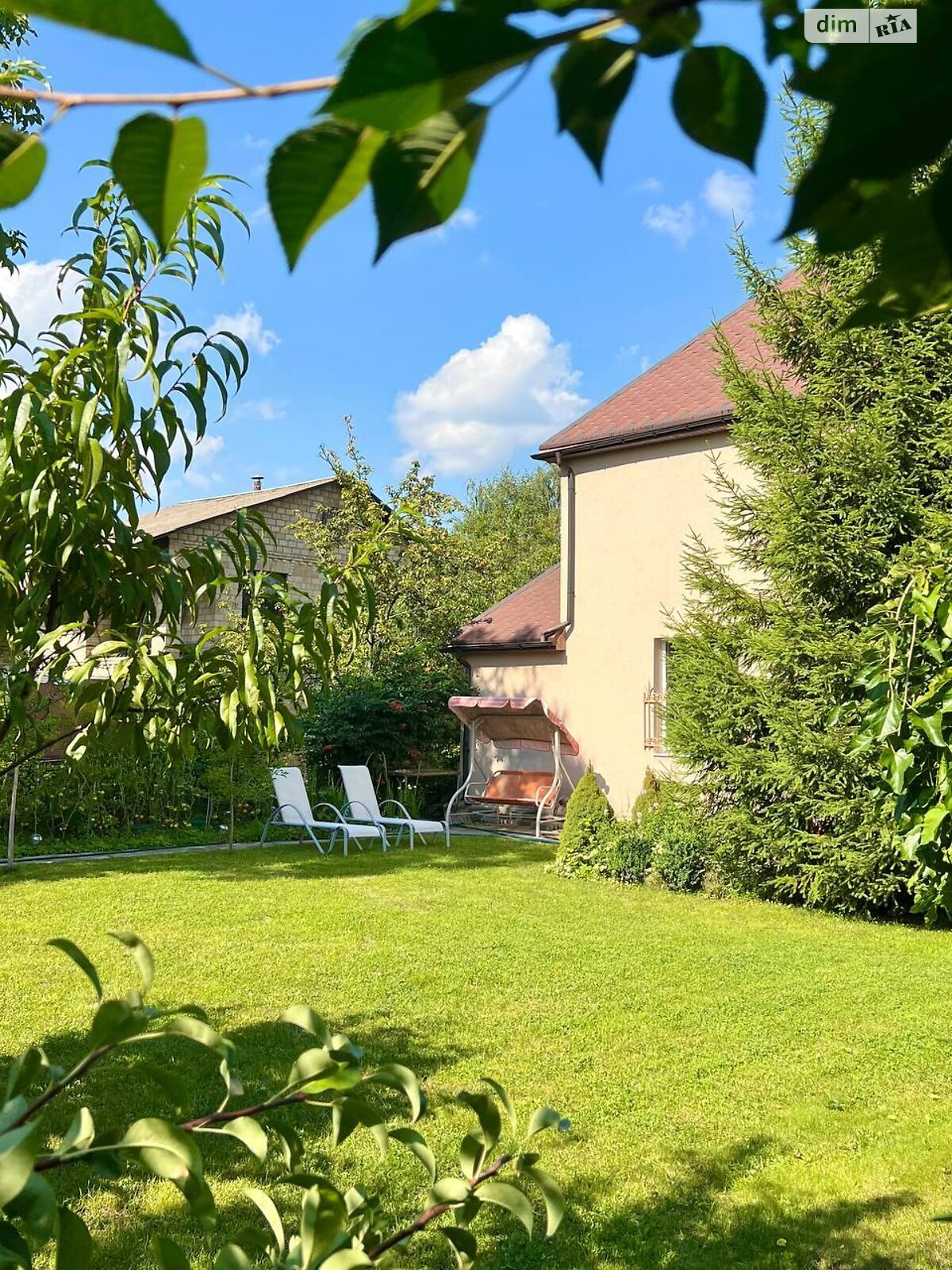 двухэтажный дом беседка, 100 кв. м, кирпич. Продажа в Подгорцах фото 1 двухэтажный дом беседка, 100 кв. м, кирпич. Продажа в Подгорцах фото 1