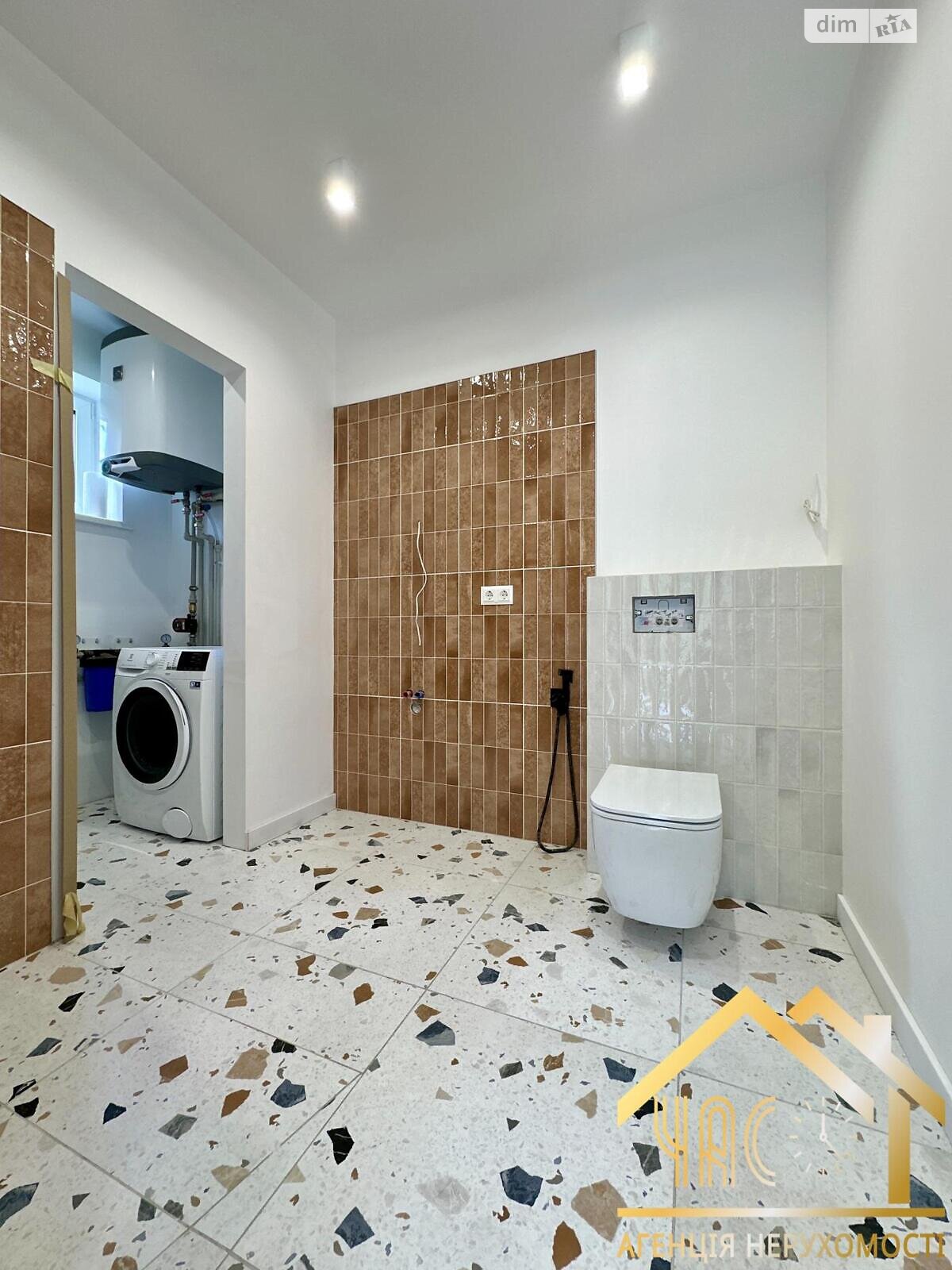 двухэтажный дом, 125.2 кв. м, газобетон. Продажа в Подгорцах фото 1 двухэтажный дом, 125.2 кв. м, газобетон. Продажа в Подгорцах фото 1