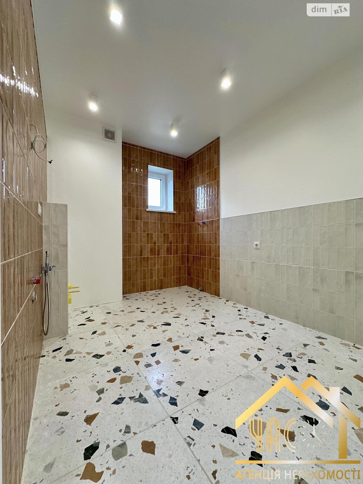 двухэтажный дом, 125.2 кв. м, газобетон. Продажа в Подгорцах фото 1 двухэтажный дом, 125.2 кв. м, газобетон. Продажа в Подгорцах фото 1