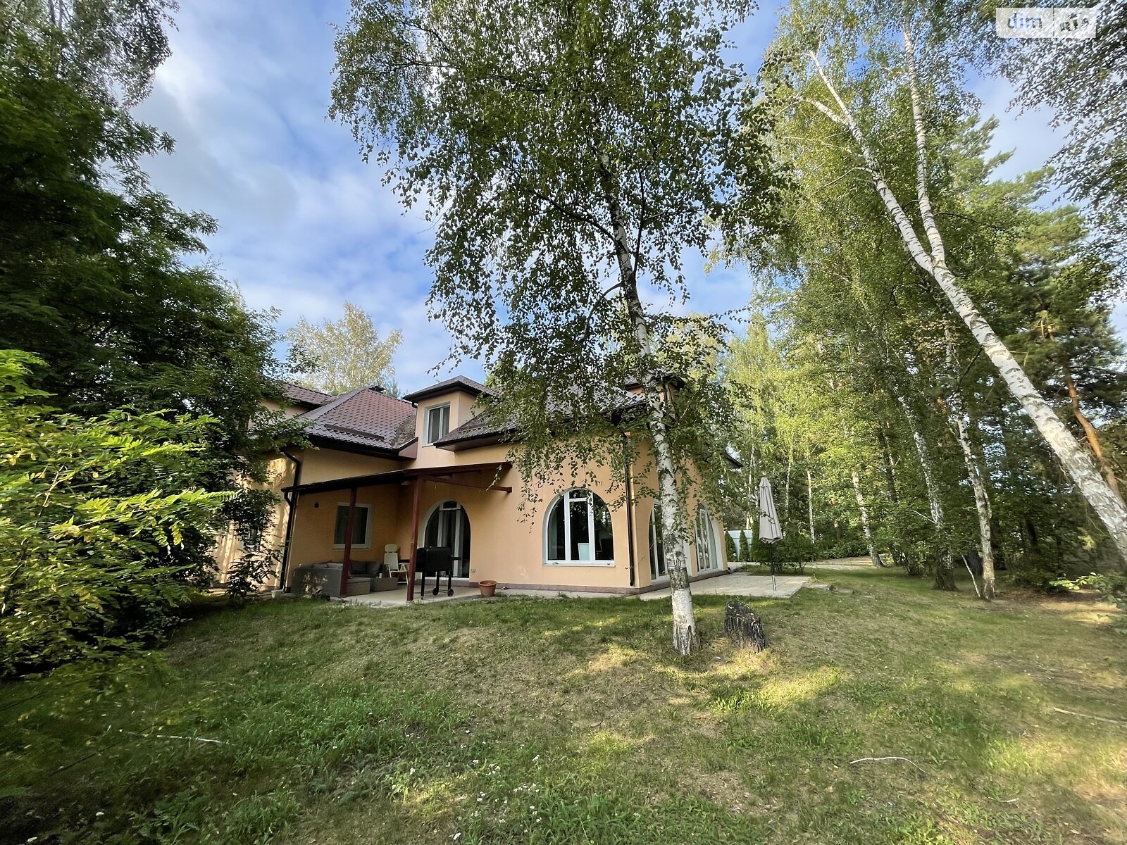 двоповерховий будинок з мансардою, 360 кв. м, керамический кирпич. Продаж у Підгірцях фото 1 двоповерховий будинок з мансардою, 360 кв. м, керамический кирпич. Продаж у Підгірцях фото 1