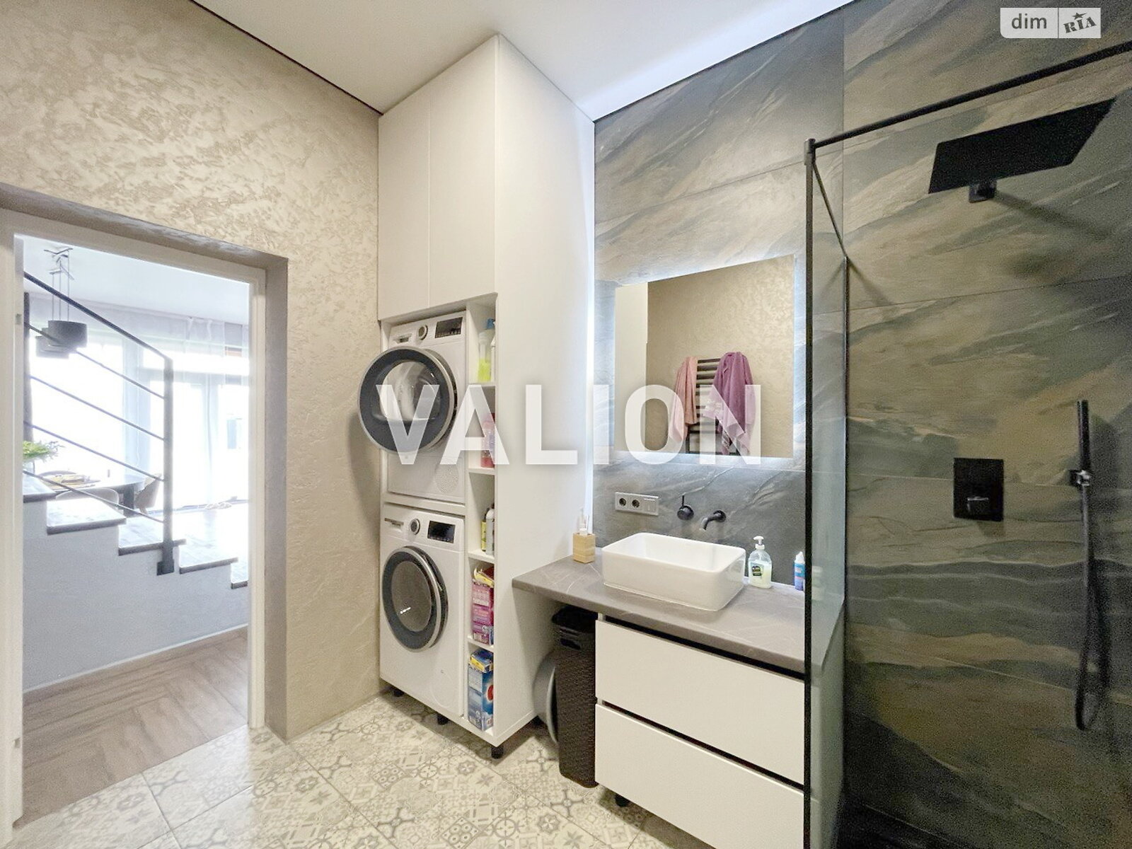 двухэтажный дом с верандой, 146 кв. м, шлакоблок. Продажа в Подгорцах фото 1 двухэтажный дом с верандой, 146 кв. м, шлакоблок. Продажа в Подгорцах фото 1