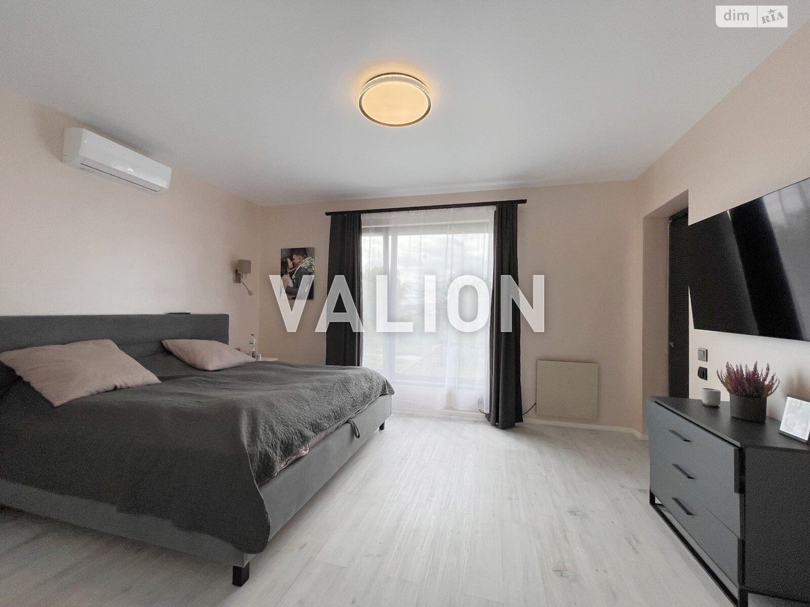 двухэтажный дом с верандой, 146 кв. м, шлакоблок. Продажа в Подгорцах фото 1 двухэтажный дом с верандой, 146 кв. м, шлакоблок. Продажа в Подгорцах фото 1