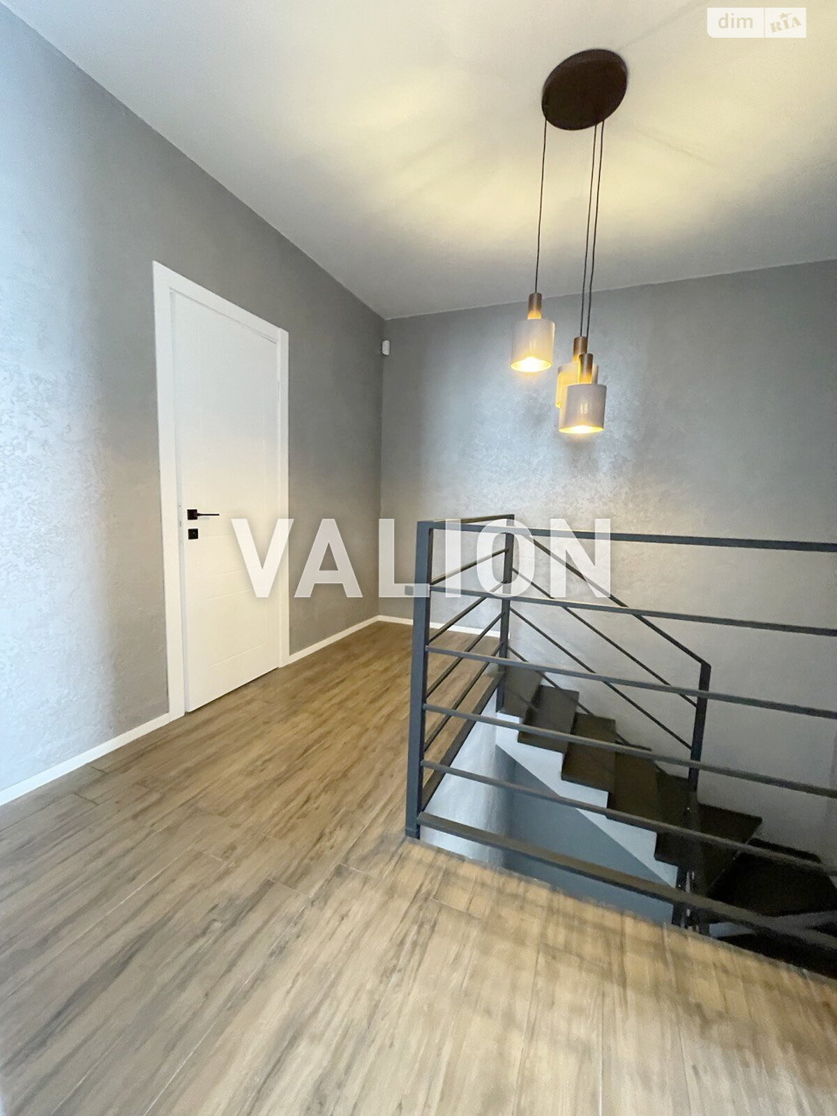 двухэтажный дом с верандой, 146 кв. м, шлакоблок. Продажа в Подгорцах фото 1 двухэтажный дом с верандой, 146 кв. м, шлакоблок. Продажа в Подгорцах фото 1