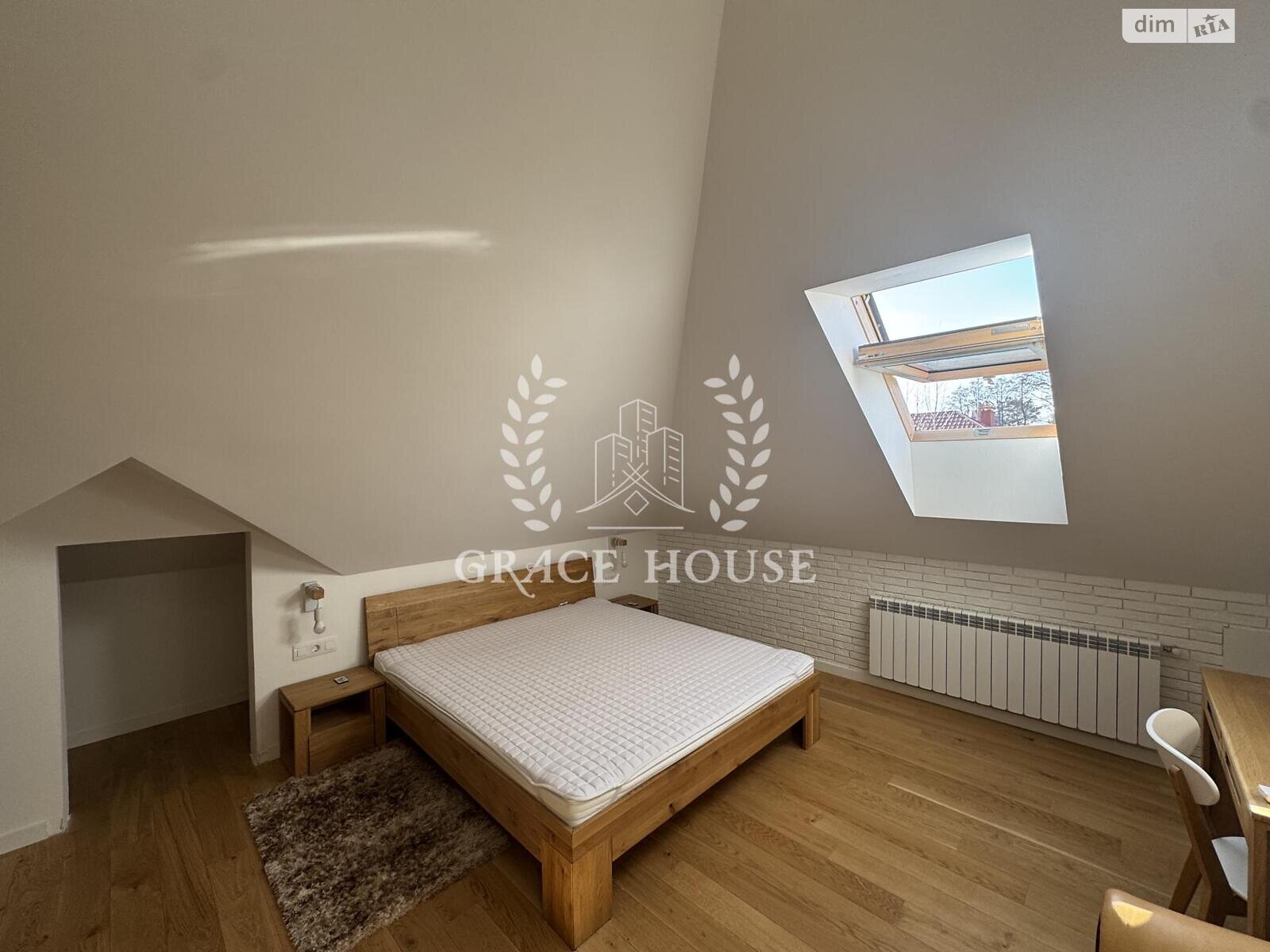 двухэтажный дом с верандой, 155 кв. м, кирпич. Продажа в Подгорцах фото 1 двухэтажный дом с верандой, 155 кв. м, кирпич. Продажа в Подгорцах фото 1