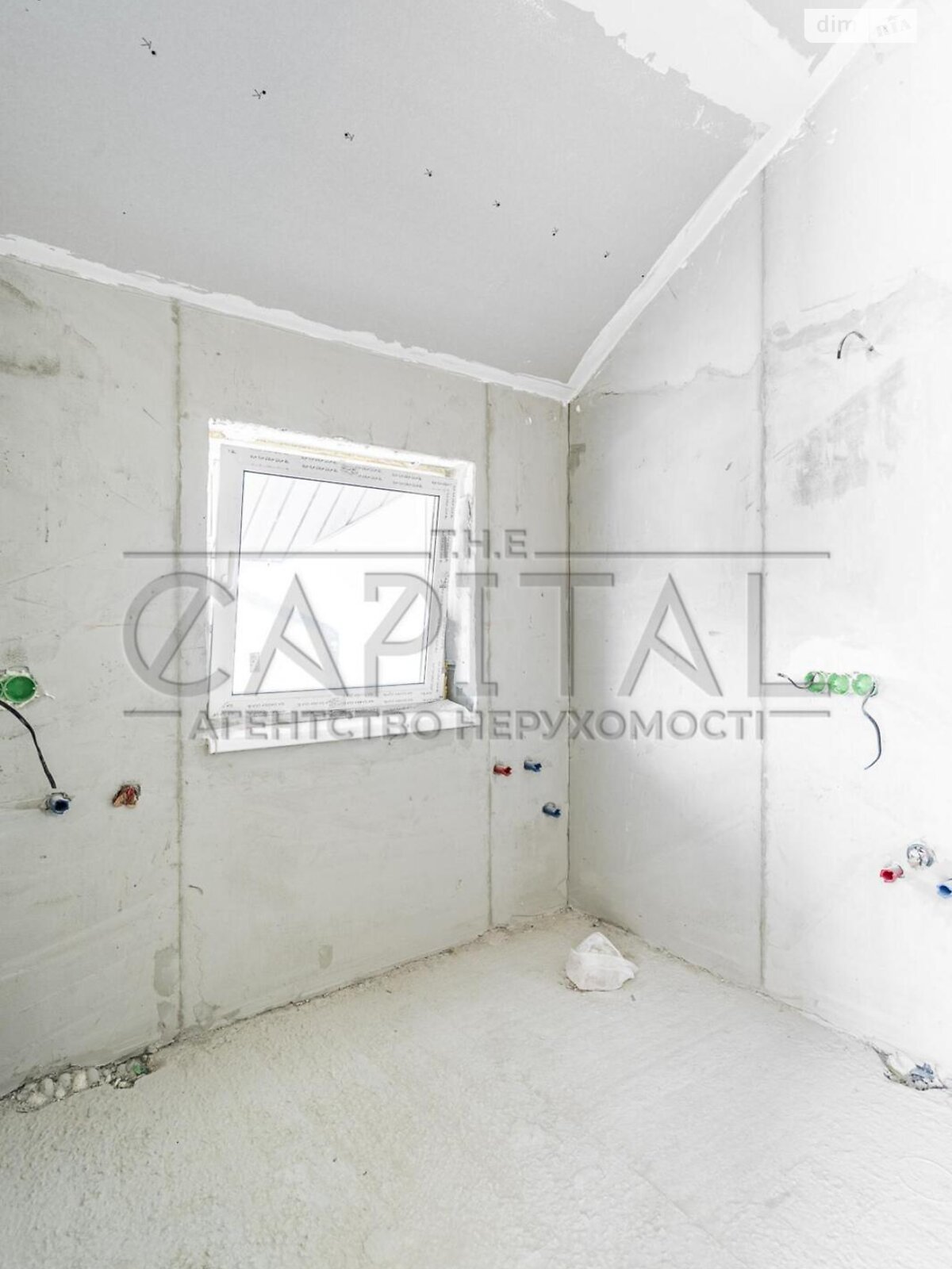 двухэтажный дом с балконом, 167 кв. м, кирпич. Продажа в Подгорцах фото 1