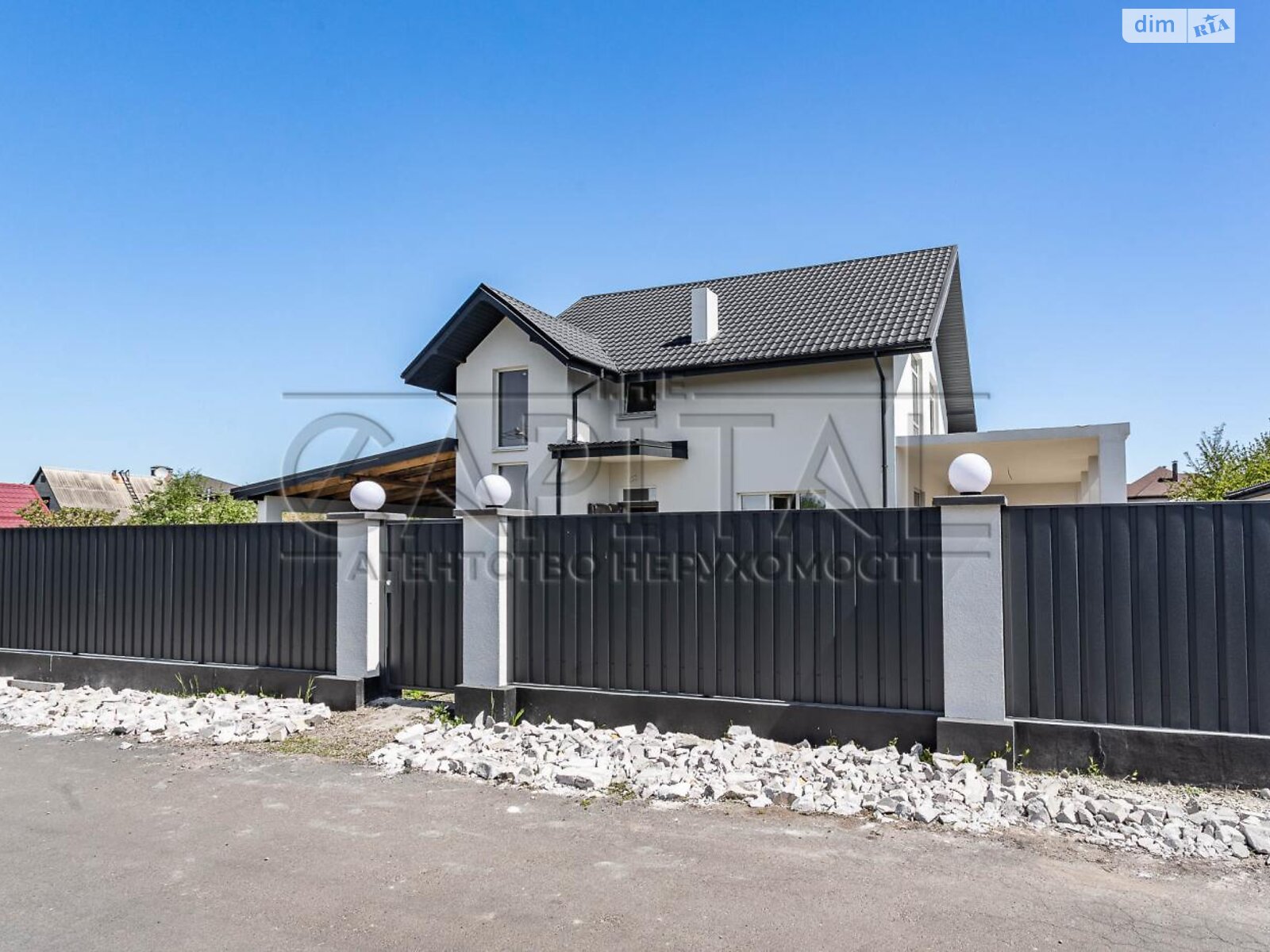 двухэтажный дом с балконом, 167 кв. м, кирпич. Продажа в Подгорцах фото 1