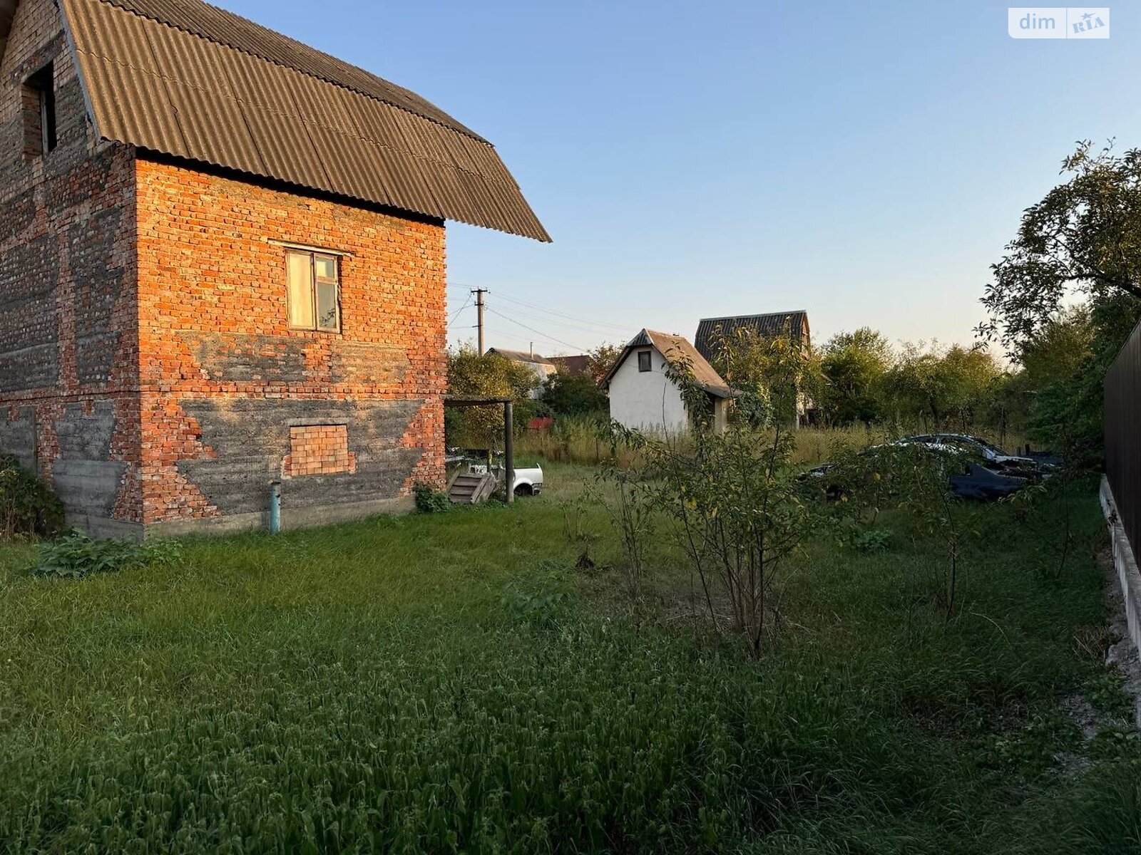 одноповерховий будинок з гаражем, 29 кв. м, кирпич. Продаж у Підлужжі фото 1 одноповерховий будинок з гаражем, 29 кв. м, кирпич. Продаж у Підлужжі фото 1
