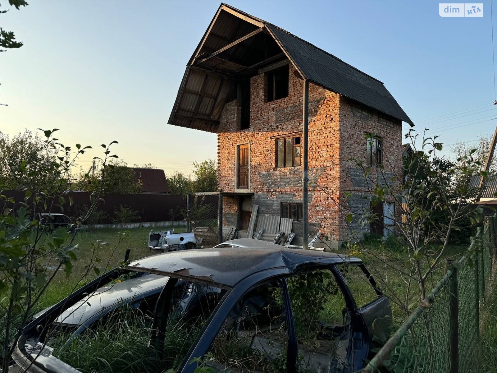 одноповерховий будинок з гаражем, 29 кв. м, кирпич. Продаж у Підлужжі фото 1 одноповерховий будинок з гаражем, 29 кв. м, кирпич. Продаж у Підлужжі фото 1