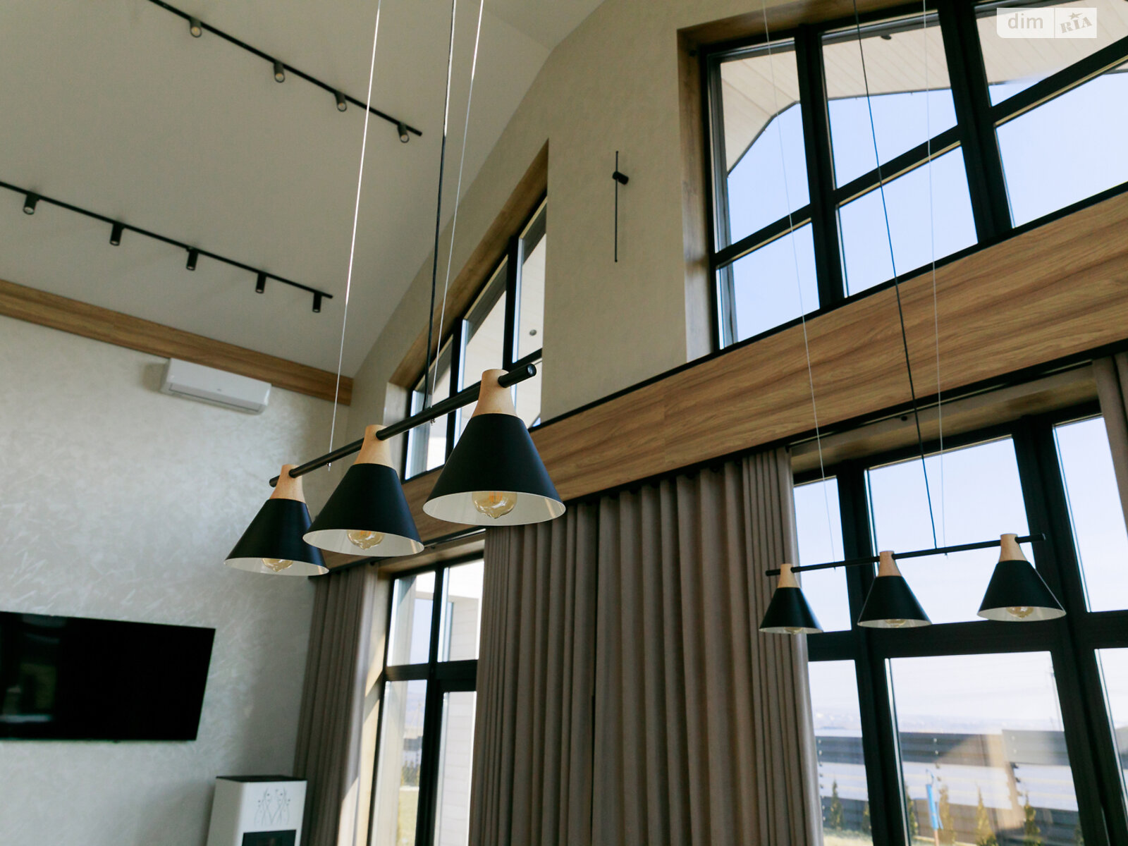 двухэтажный дом с отоплением, 138.9 кв. м, газобетон. Продажа в Подлужьем фото 1