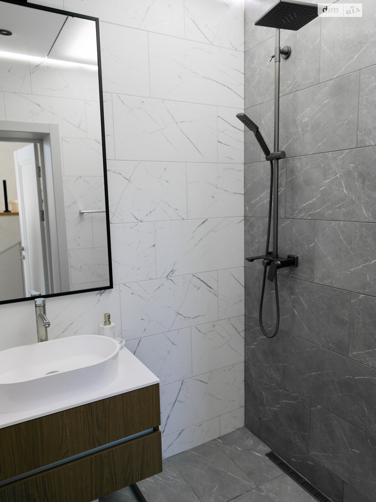 двухэтажный дом с отоплением, 138.9 кв. м, газобетон. Продажа в Подлужьем фото 1