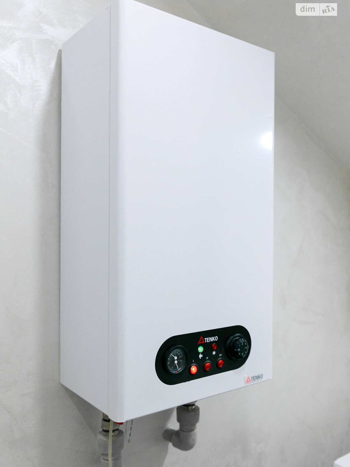 двухэтажный дом с отоплением, 138.9 кв. м, газобетон. Продажа в Подлужьем фото 1