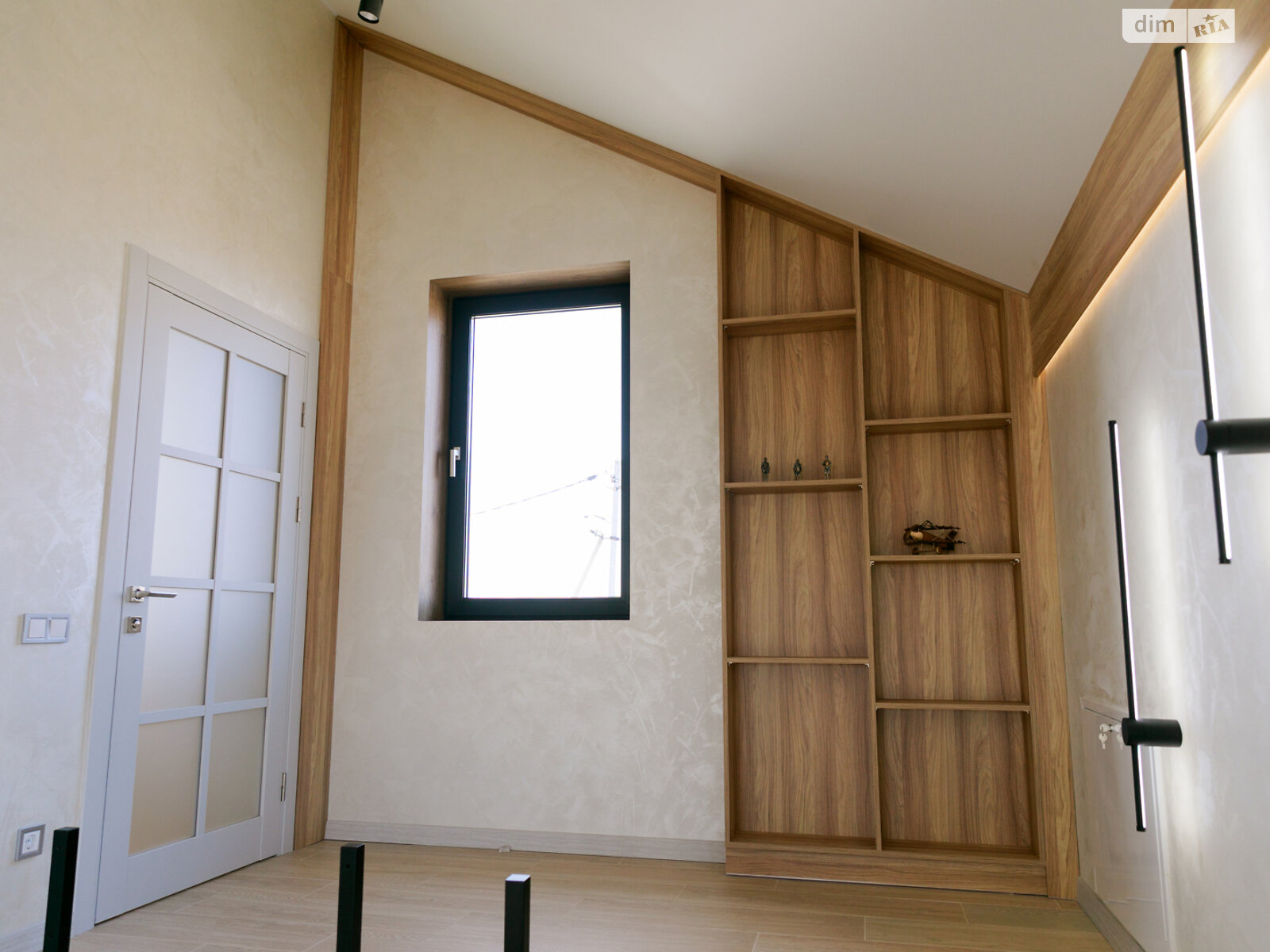 двухэтажный дом с отоплением, 138.9 кв. м, газобетон. Продажа в Подлужьем фото 1