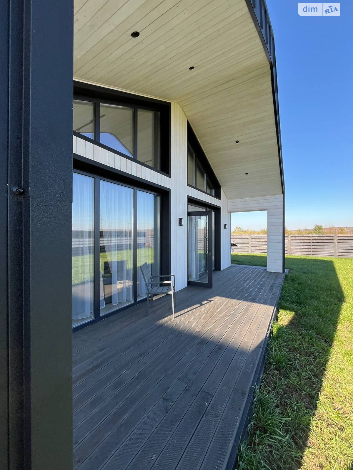 одноэтажный дом с отоплением, 92 кв. м, монолитно-каркасный. Продажа в Подлужьем фото 1