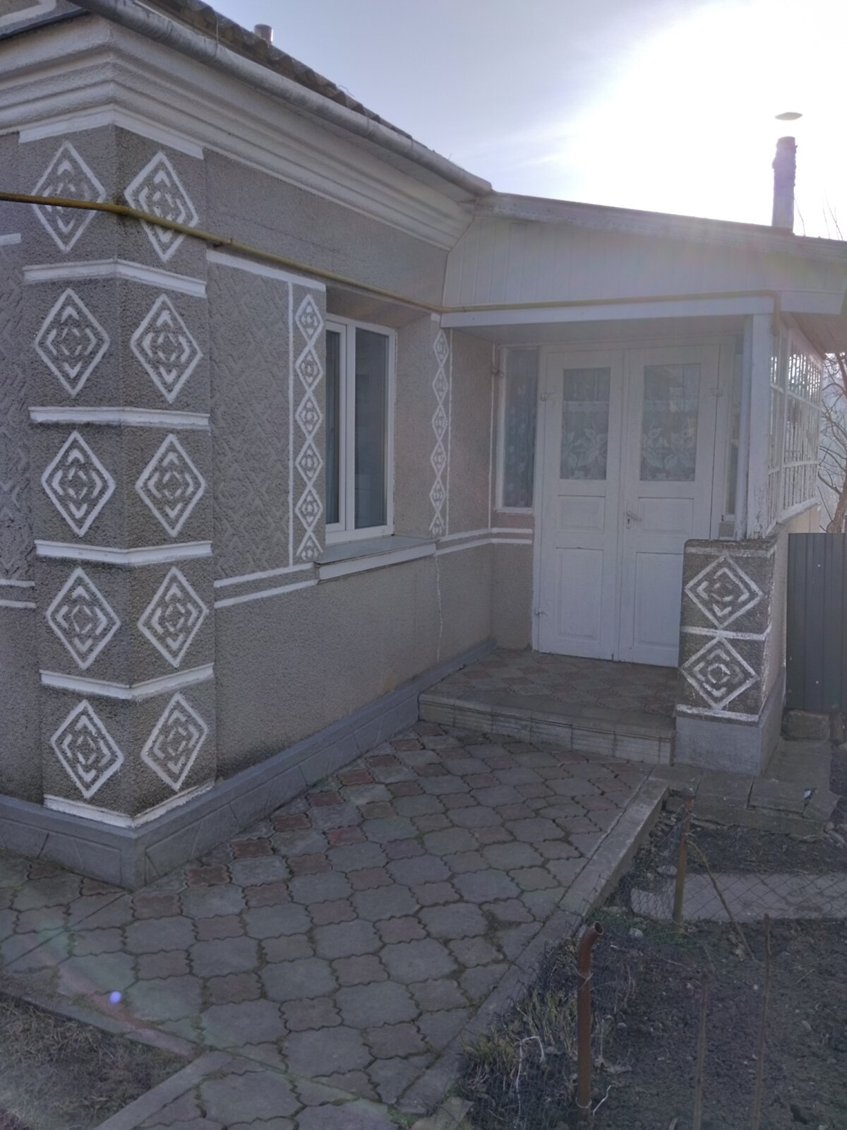 одноповерховий будинок з гаражем, 64 кв. м, бутовий камінь. Продаж у Подолянське фото 1 одноповерховий будинок з гаражем, 64 кв. м, бутовий камінь. Продаж у Подолянське фото 1