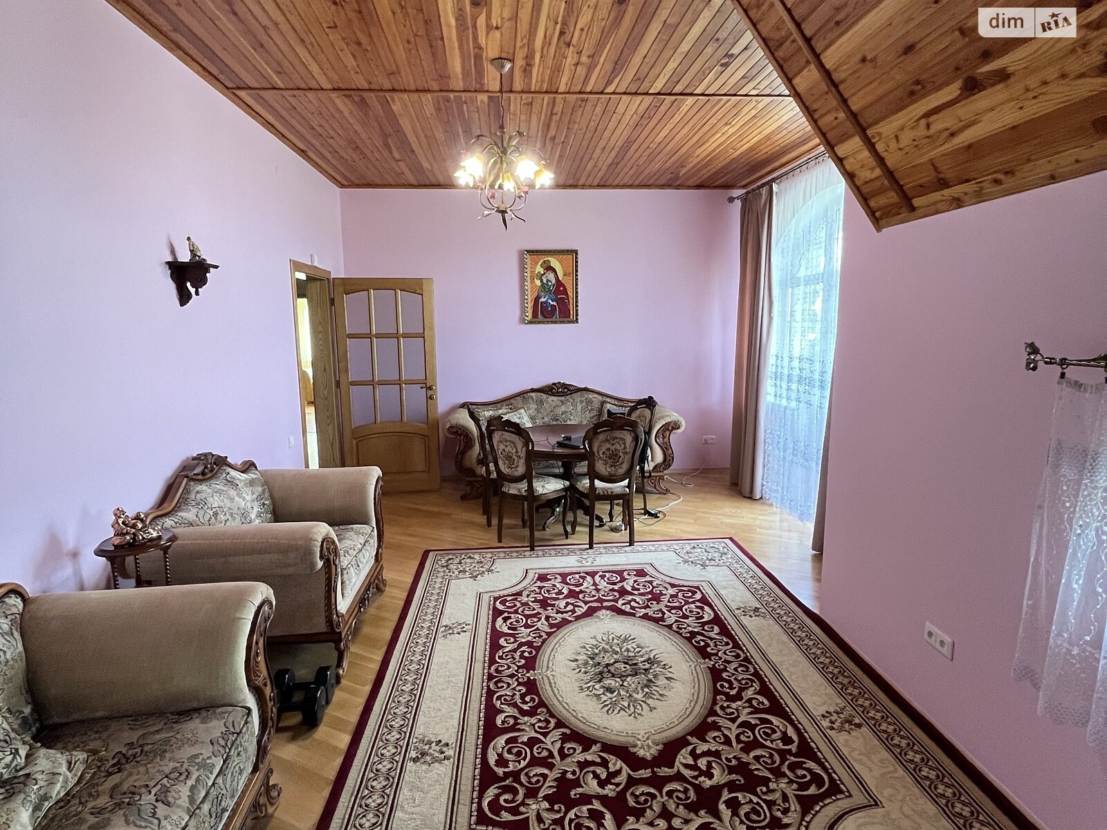 трехэтажный дом с гаражом, 340 кв. м, кирпич. Продажа в Подпечерах фото 1