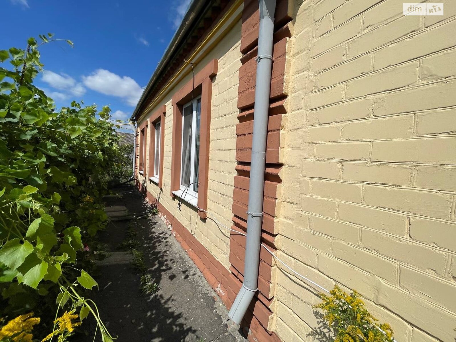 одноэтажный дом с гаражом, 77.8 кв. м, кирпич. Продажа в Подпольном фото 1