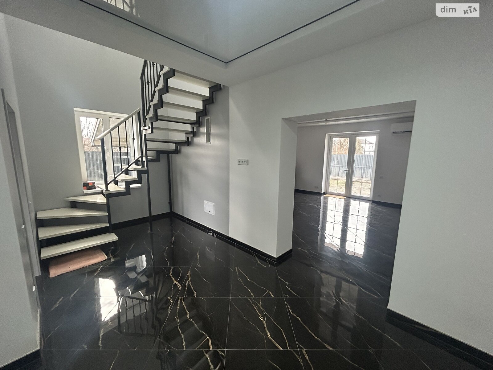 двухэтажный дом с ремонтом, 141 кв. м, пеноблок. Продажа в Подрясном фото 1 двухэтажный дом с ремонтом, 141 кв. м, пеноблок. Продажа в Подрясном фото 1