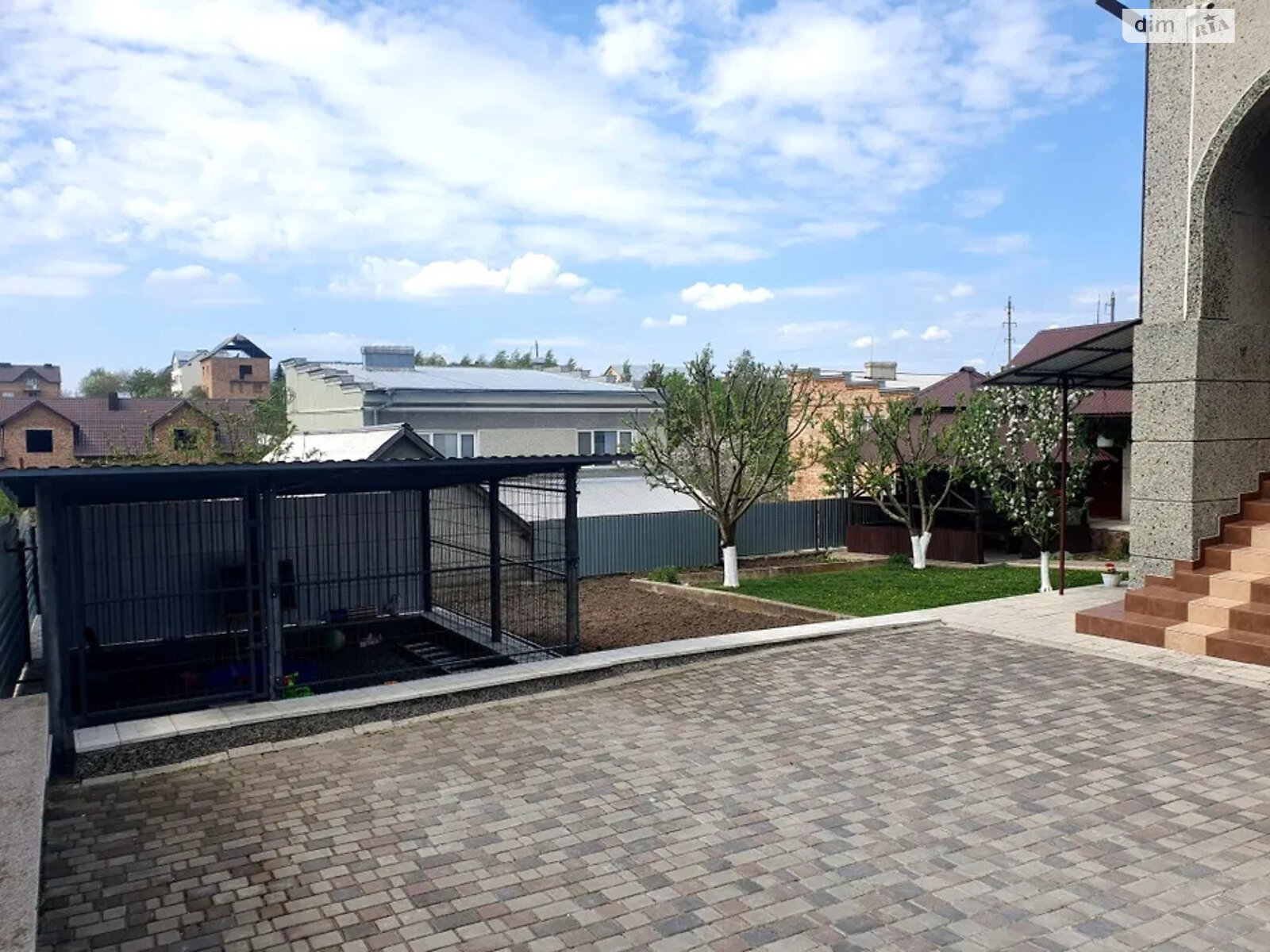 двоповерховий будинок з меблями, 240 кв. м, цегла. Продаж у Підволочиську фото 1 двоповерховий будинок з меблями, 240 кв. м, цегла. Продаж у Підволочиську фото 1