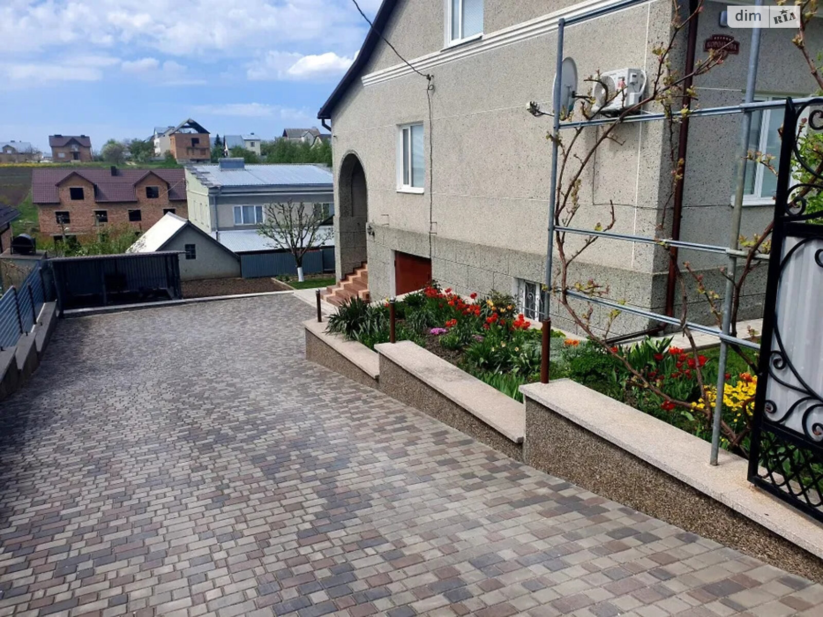 двоповерховий будинок з меблями, 240 кв. м, цегла. Продаж у Підволочиську фото 1 двоповерховий будинок з меблями, 240 кв. м, цегла. Продаж у Підволочиську фото 1