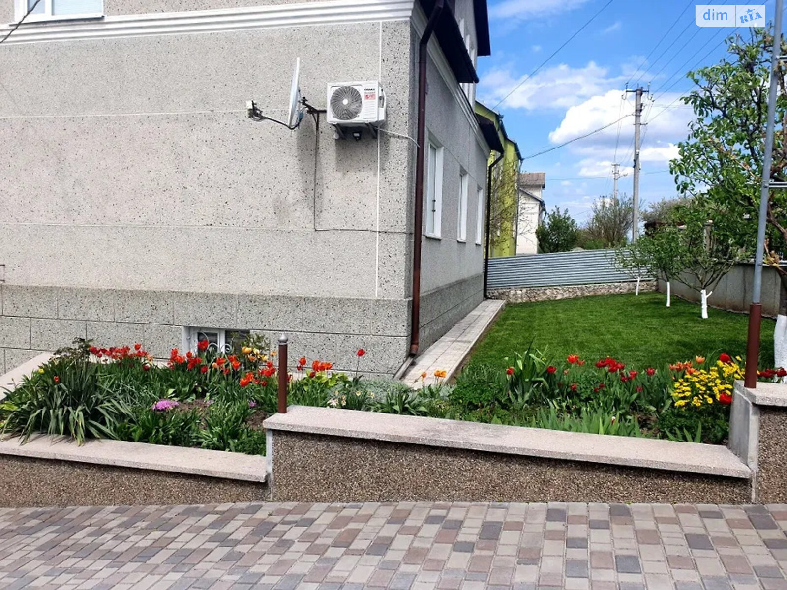 двоповерховий будинок з меблями, 240 кв. м, цегла. Продаж у Підволочиську фото 1 двоповерховий будинок з меблями, 240 кв. м, цегла. Продаж у Підволочиську фото 1