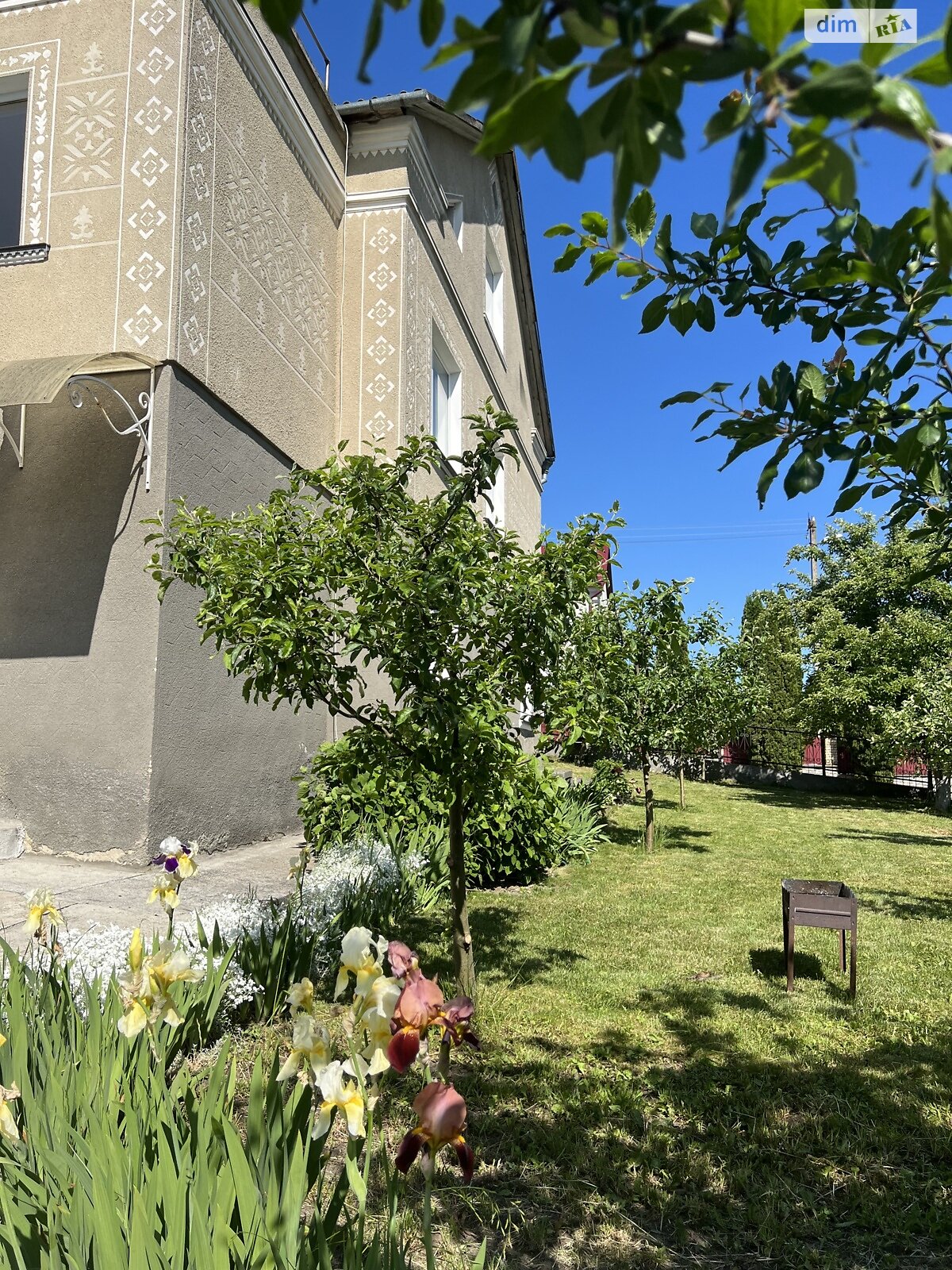 двухэтажный дом с верандой, 234 кв. м, кирпич. Продажа в Подволочинске район Новый Свет фото 1 двухэтажный дом с верандой, 234 кв. м, кирпич. Продажа в Подволочинске район Новый Свет фото 1