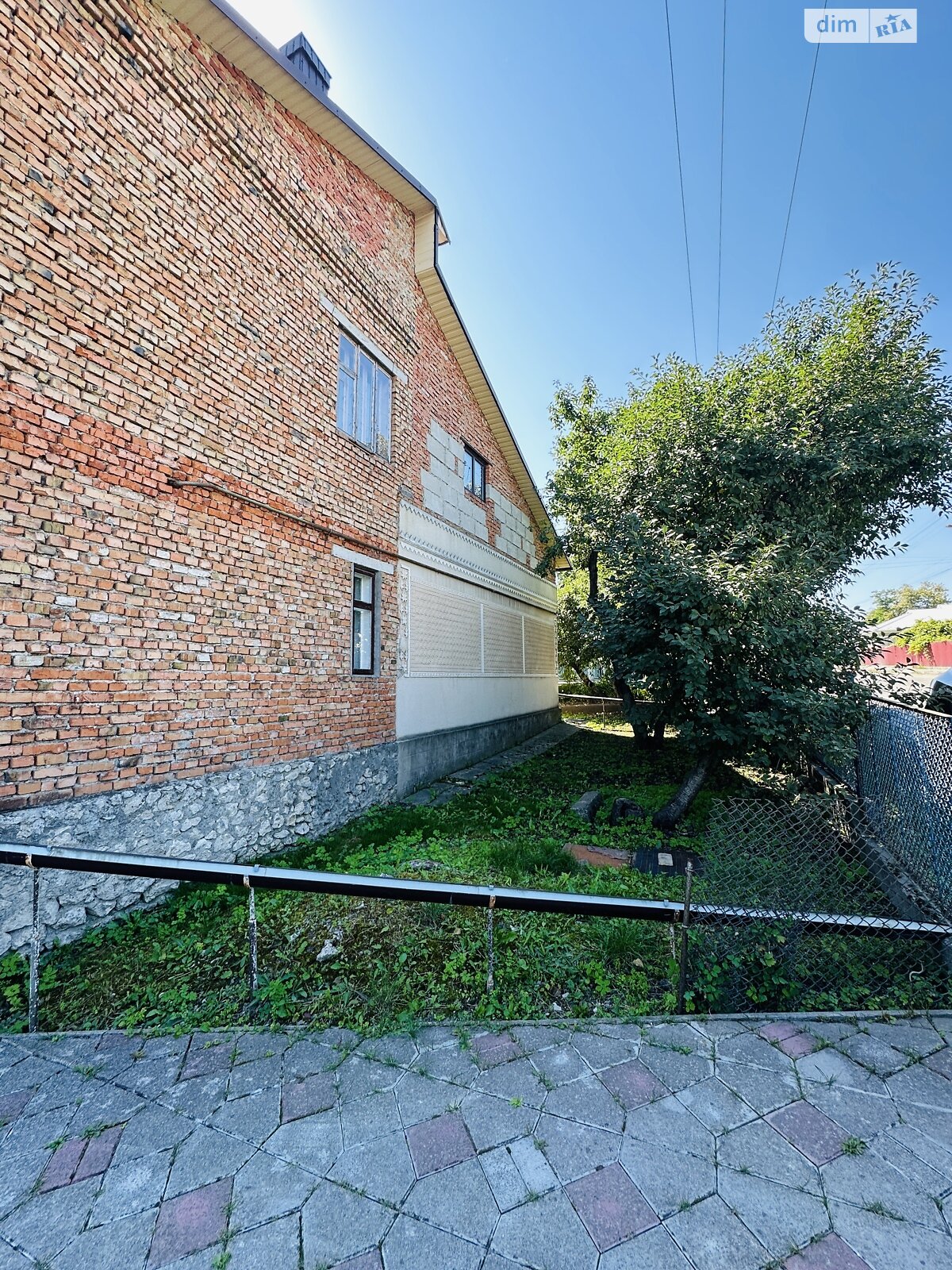 двухэтажный дом с гаражом, 146.8 кв. м, кирпич. Продажа в Подволочинске фото 1 двухэтажный дом с гаражом, 146.8 кв. м, кирпич. Продажа в Подволочинске фото 1
