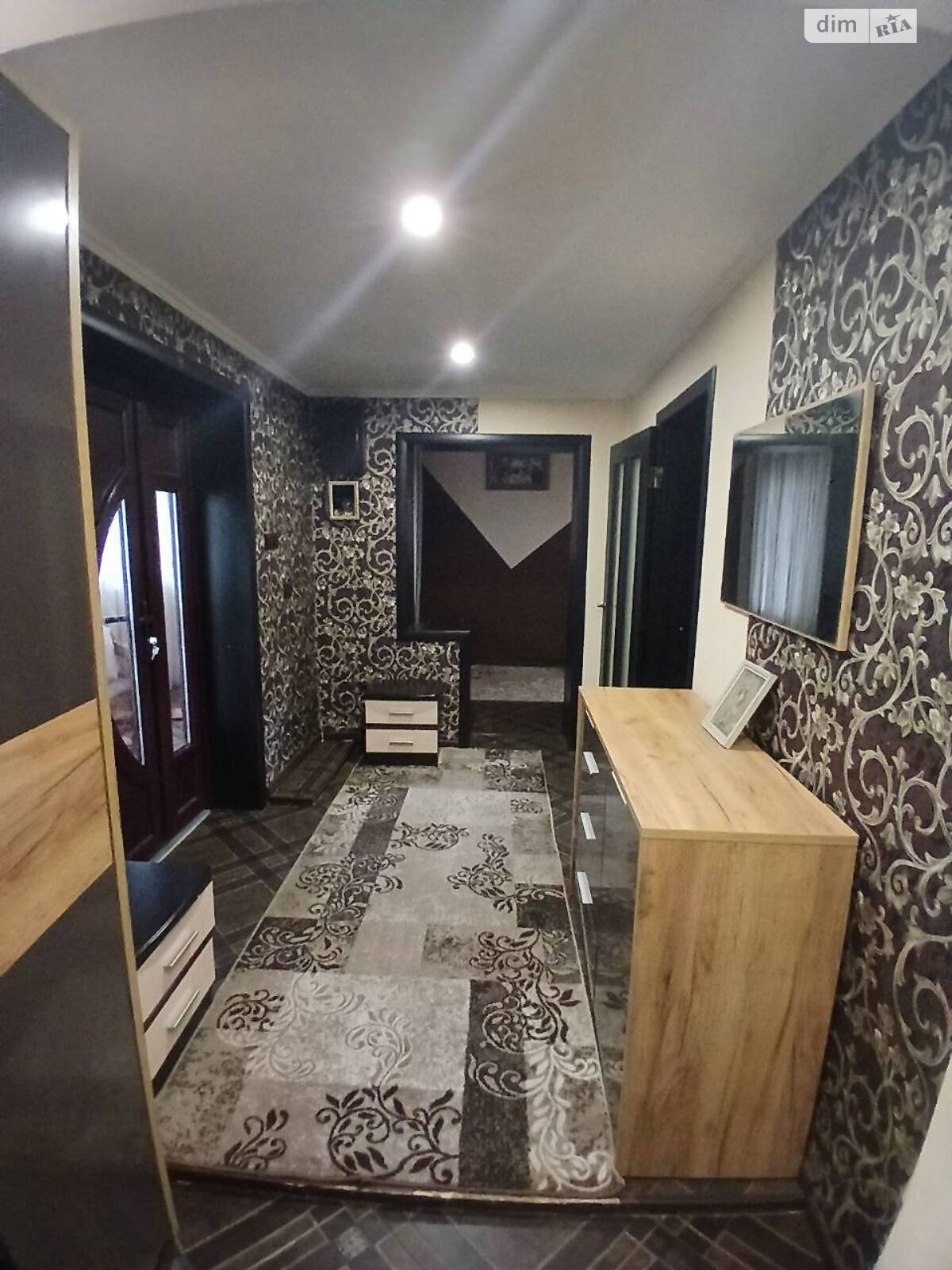 одноэтажный дом, 100.6 кв. м, кирпич. Продажа в Подволочинске фото 1 одноэтажный дом, 100.6 кв. м, кирпич. Продажа в Подволочинске фото 1