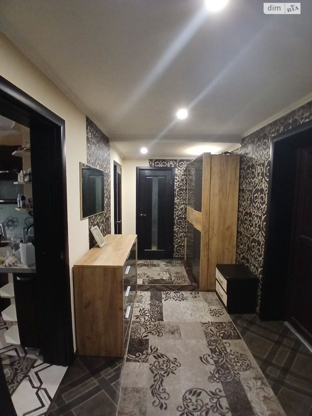 одноэтажный дом, 100.6 кв. м, кирпич. Продажа в Подволочинске фото 1 одноэтажный дом, 100.6 кв. м, кирпич. Продажа в Подволочинске фото 1