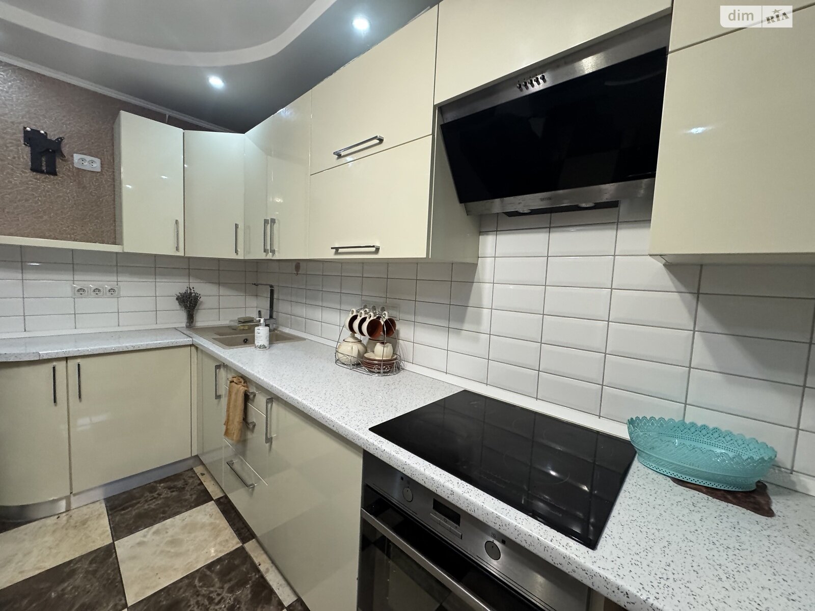 двоповерховий будинок з верандою, 137 кв. м, кирпич. Продаж в Погребищі, район Погребище фото 1 двоповерховий будинок з верандою, 137 кв. м, кирпич. Продаж в Погребищі, район Погребище фото 1