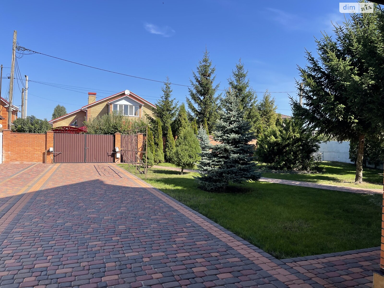 двоповерховий будинок з ремонтом, 315 кв. м, цегла. Продаж у Погребах фото 1 двоповерховий будинок з ремонтом, 315 кв. м, цегла. Продаж у Погребах фото 1