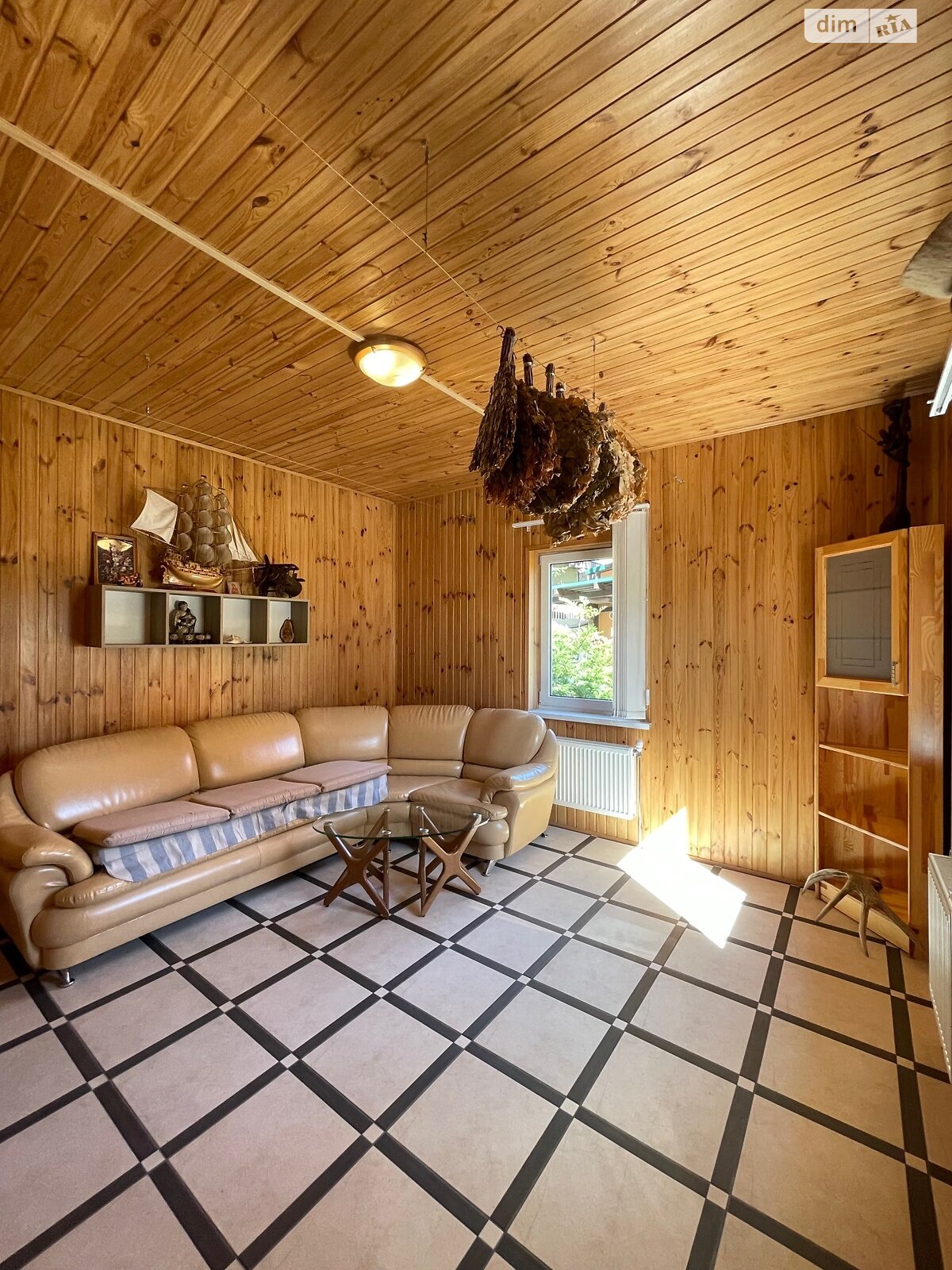 двоповерховий будинок з ремонтом, 315 кв. м, цегла. Продаж у Погребах фото 1 двоповерховий будинок з ремонтом, 315 кв. м, цегла. Продаж у Погребах фото 1