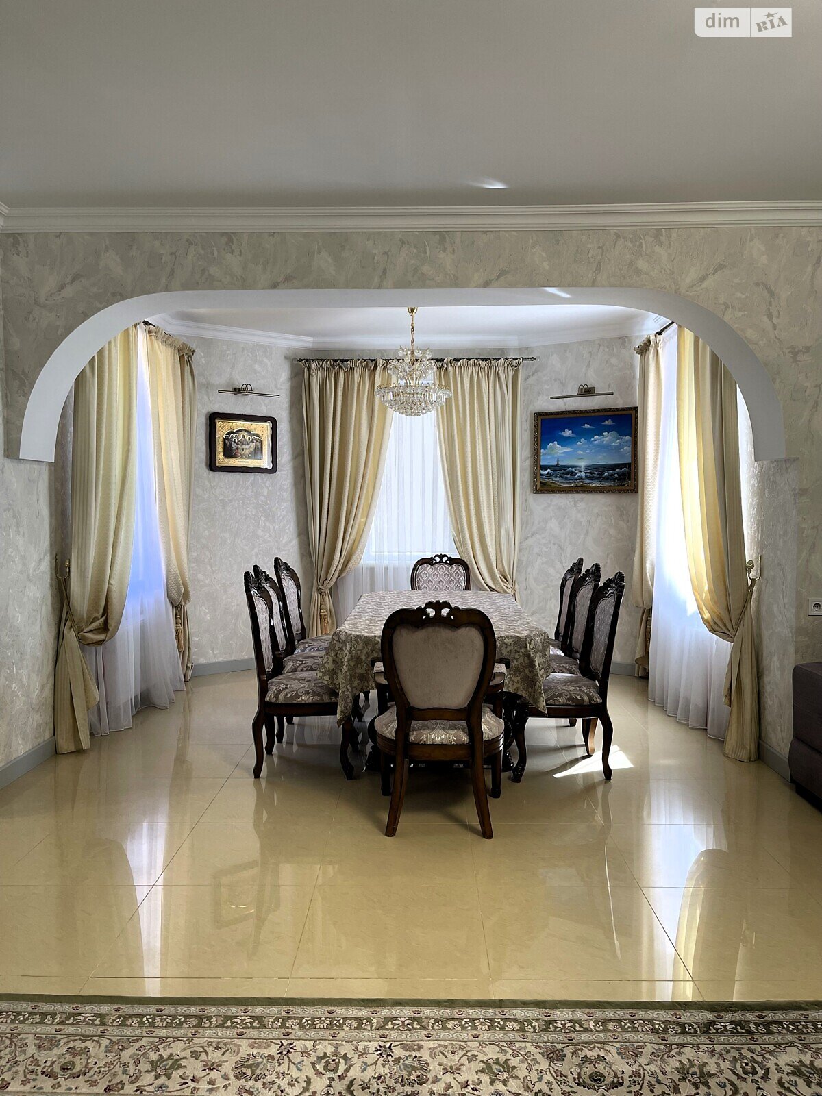 двоповерховий будинок з ремонтом, 315 кв. м, цегла. Продаж у Погребах фото 1 двоповерховий будинок з ремонтом, 315 кв. м, цегла. Продаж у Погребах фото 1