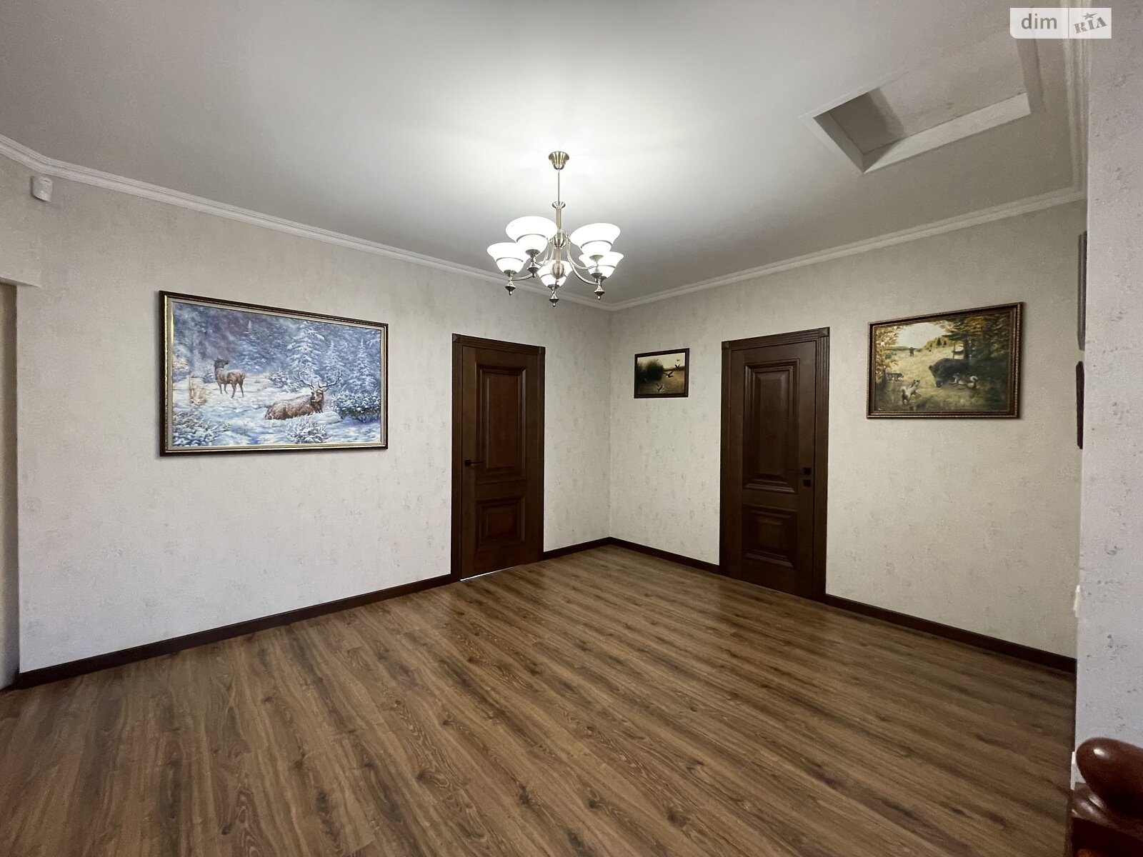 двоповерховий будинок з ремонтом, 315 кв. м, цегла. Продаж у Погребах фото 1 двоповерховий будинок з ремонтом, 315 кв. м, цегла. Продаж у Погребах фото 1