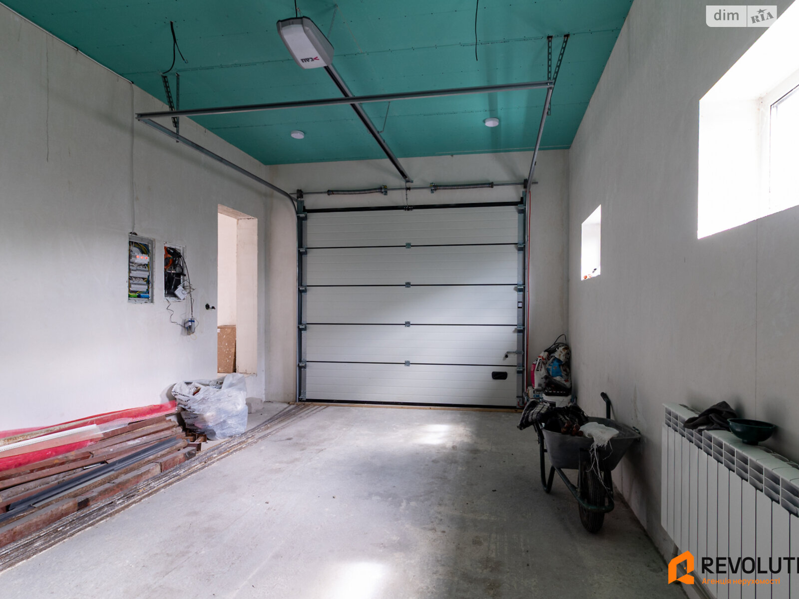 двухэтажный дом с гаражом, 150 кв. м, газобетон. Продажа в Погребах фото 1 двухэтажный дом с гаражом, 150 кв. м, газобетон. Продажа в Погребах фото 1