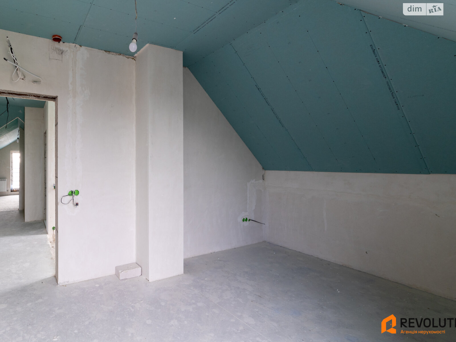 двухэтажный дом с гаражом, 150 кв. м, газобетон. Продажа в Погребах фото 1 двухэтажный дом с гаражом, 150 кв. м, газобетон. Продажа в Погребах фото 1