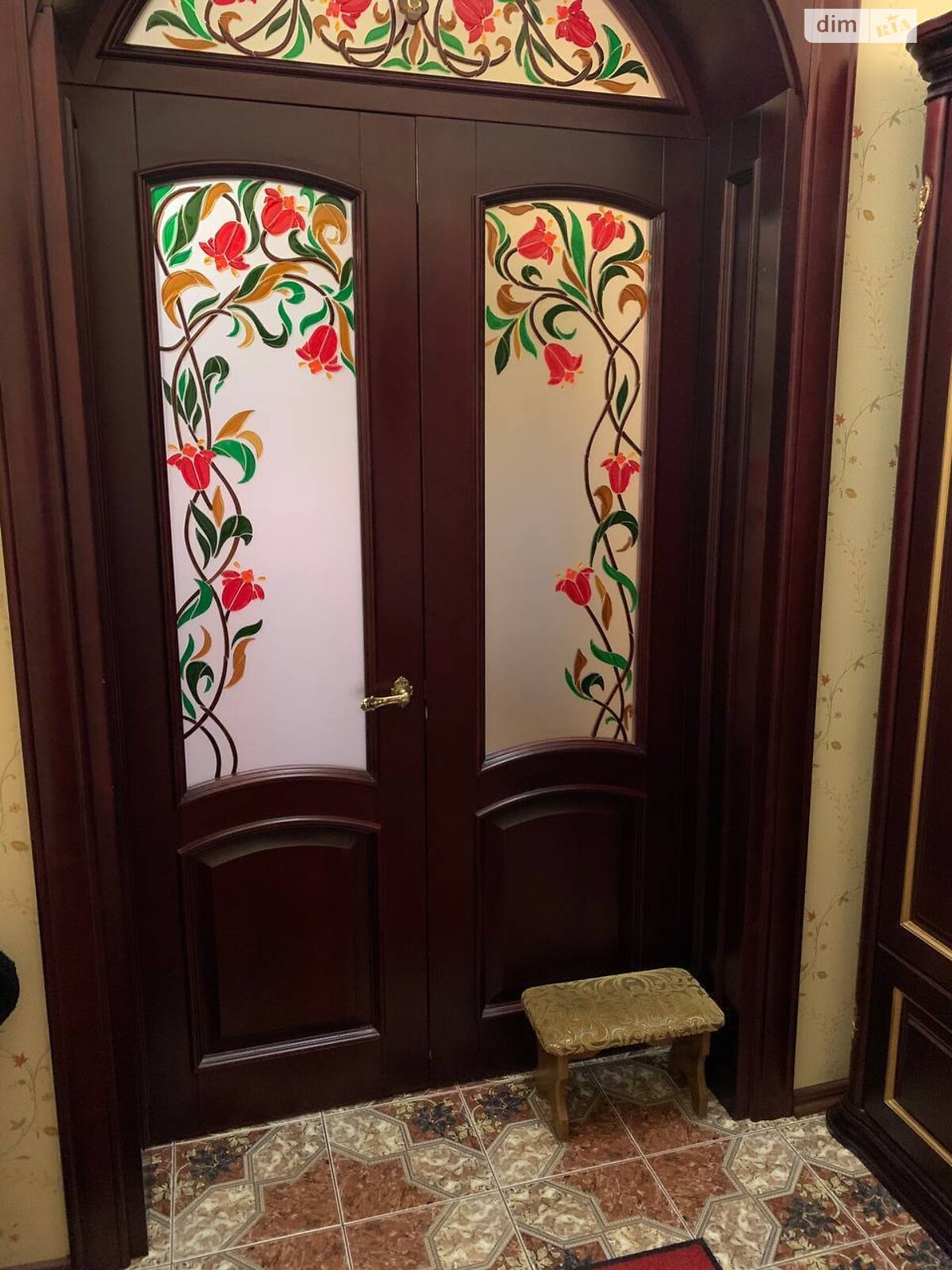 двоповерховий будинок з гаражем, 328 кв. м, цегла. Продаж в Погребах фото 1 двоповерховий будинок з гаражем, 328 кв. м, цегла. Продаж в Погребах фото 1