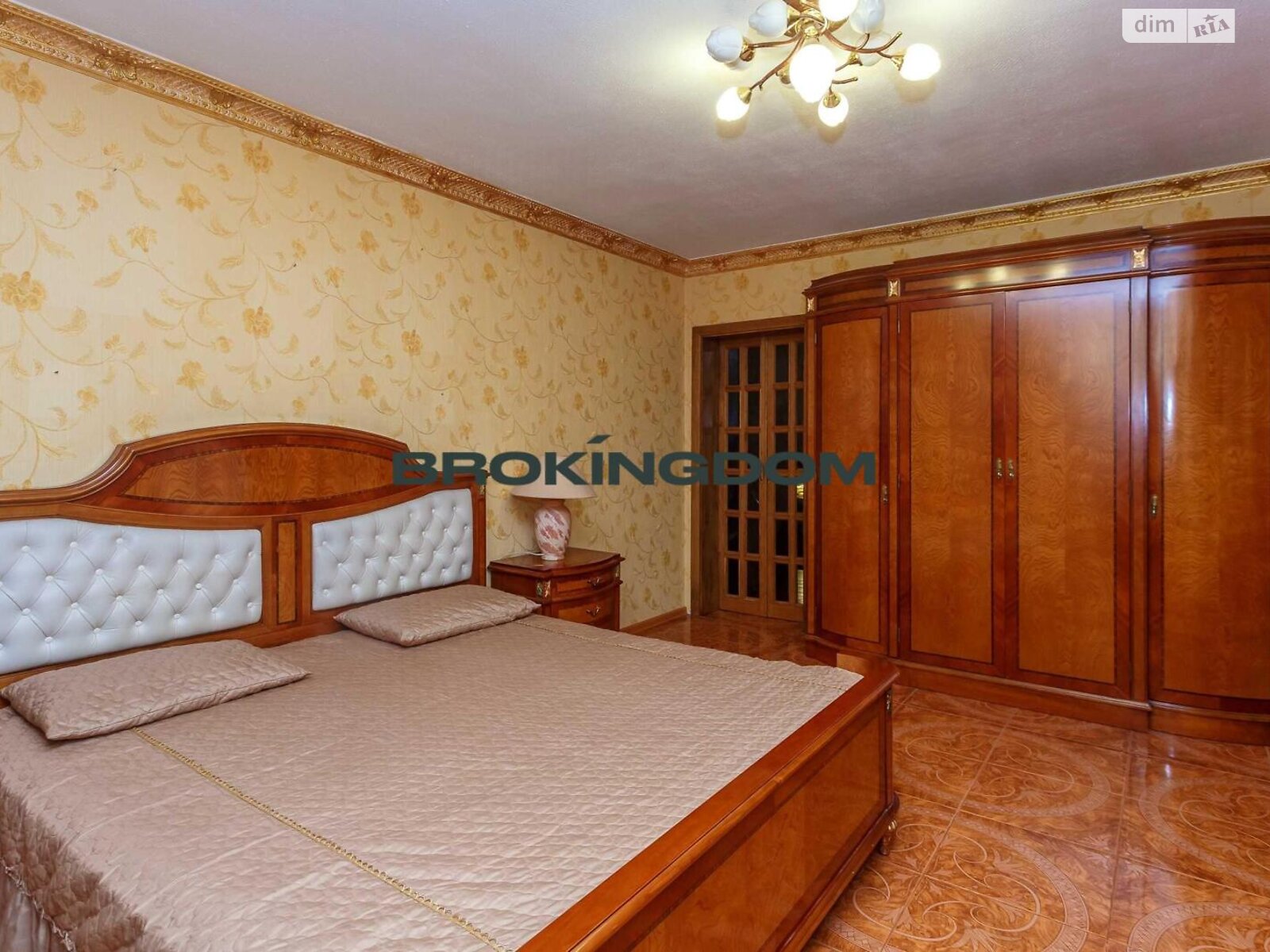 двоповерховий будинок, 280 кв. м, кирпич. Продаж у Погребах фото 1 двоповерховий будинок, 280 кв. м, кирпич. Продаж у Погребах фото 1
