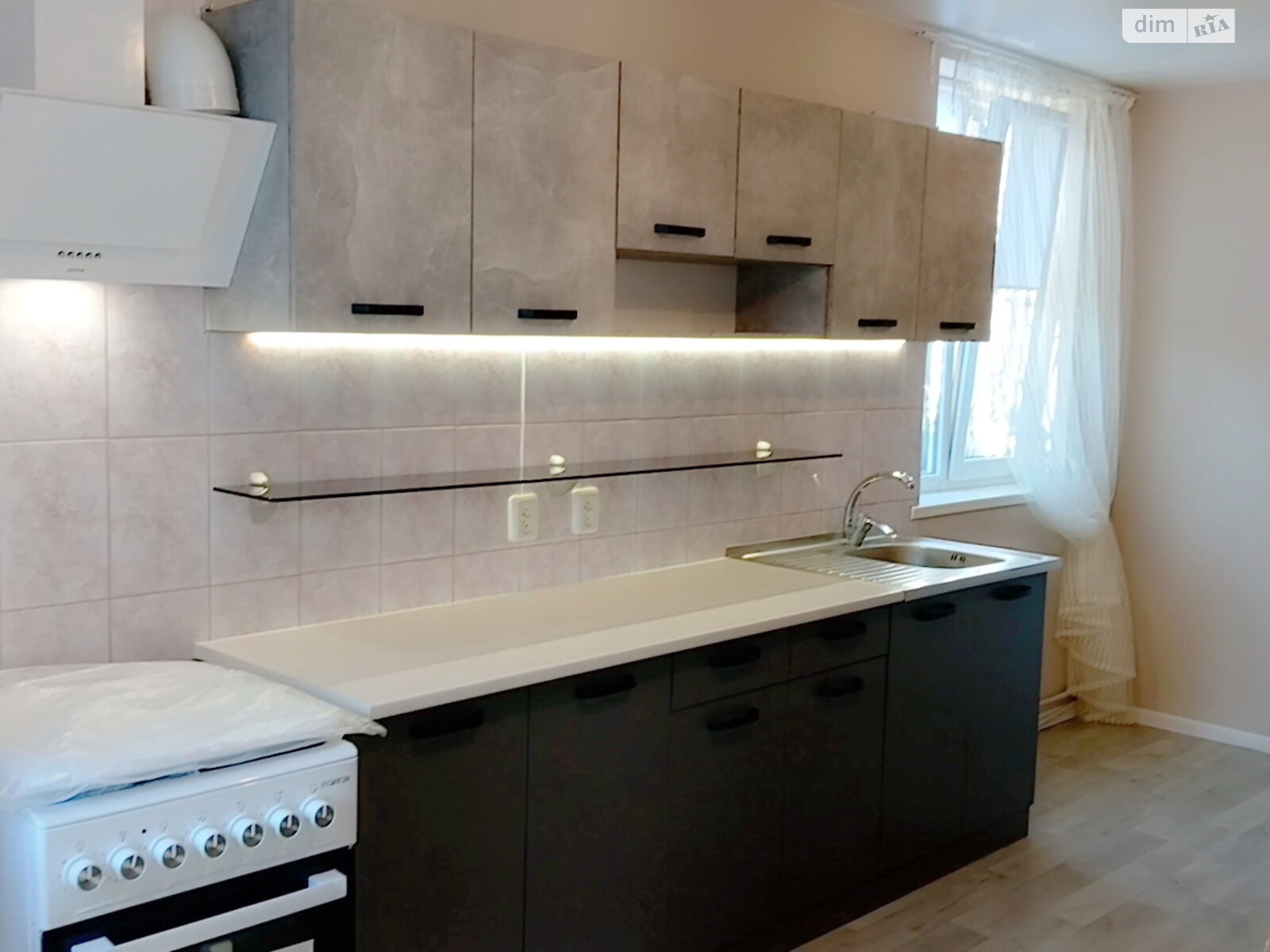 одноповерховий будинок з верандою, 83.9 кв. м, цегла. Продаж у Погребах фото 1 одноповерховий будинок з верандою, 83.9 кв. м, цегла. Продаж у Погребах фото 1