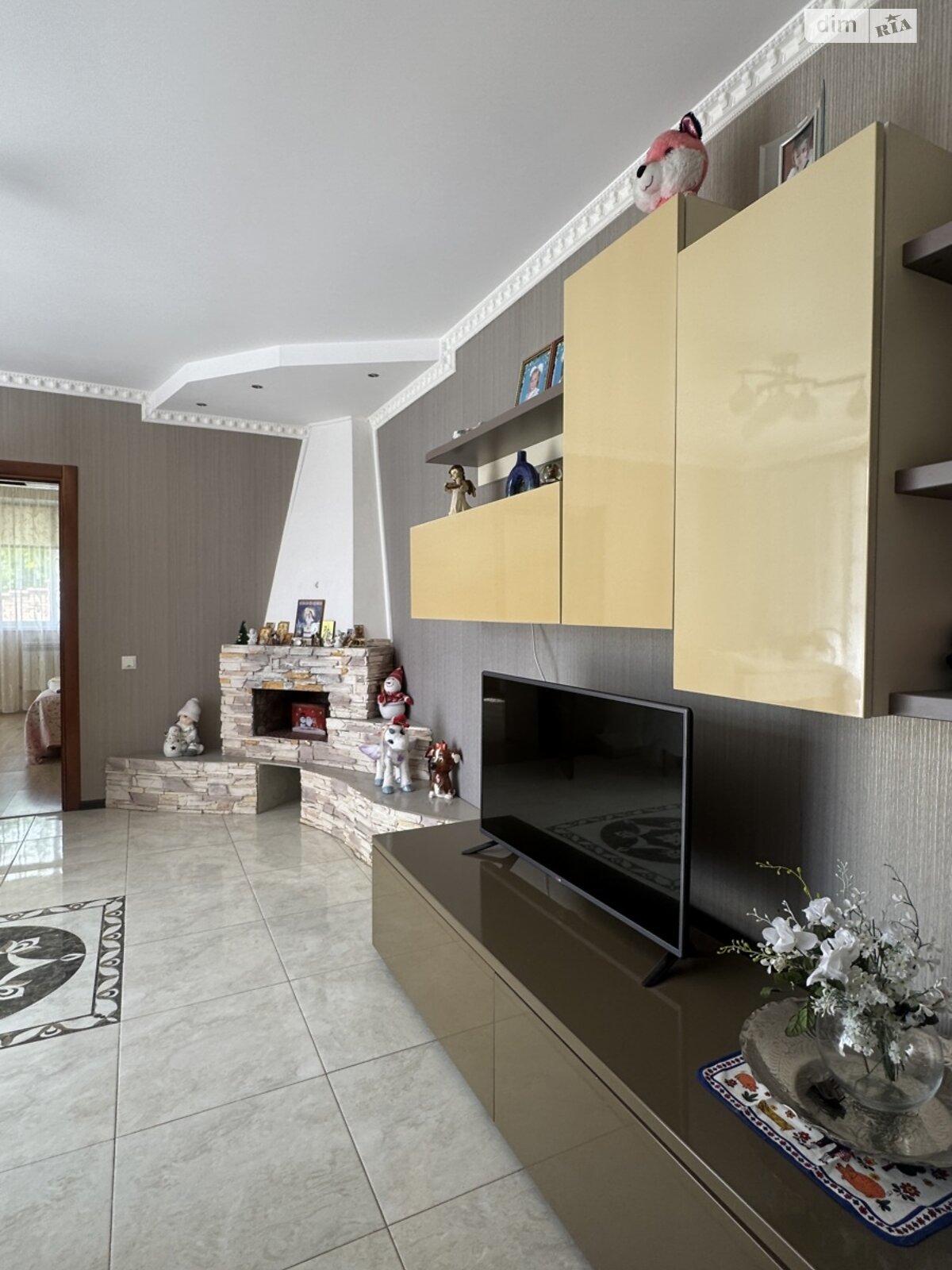 трехэтажный дом с гаражом, 220 кв. м, кирпич. Продажа в Поховке фото 1 трехэтажный дом с гаражом, 220 кв. м, кирпич. Продажа в Поховке фото 1