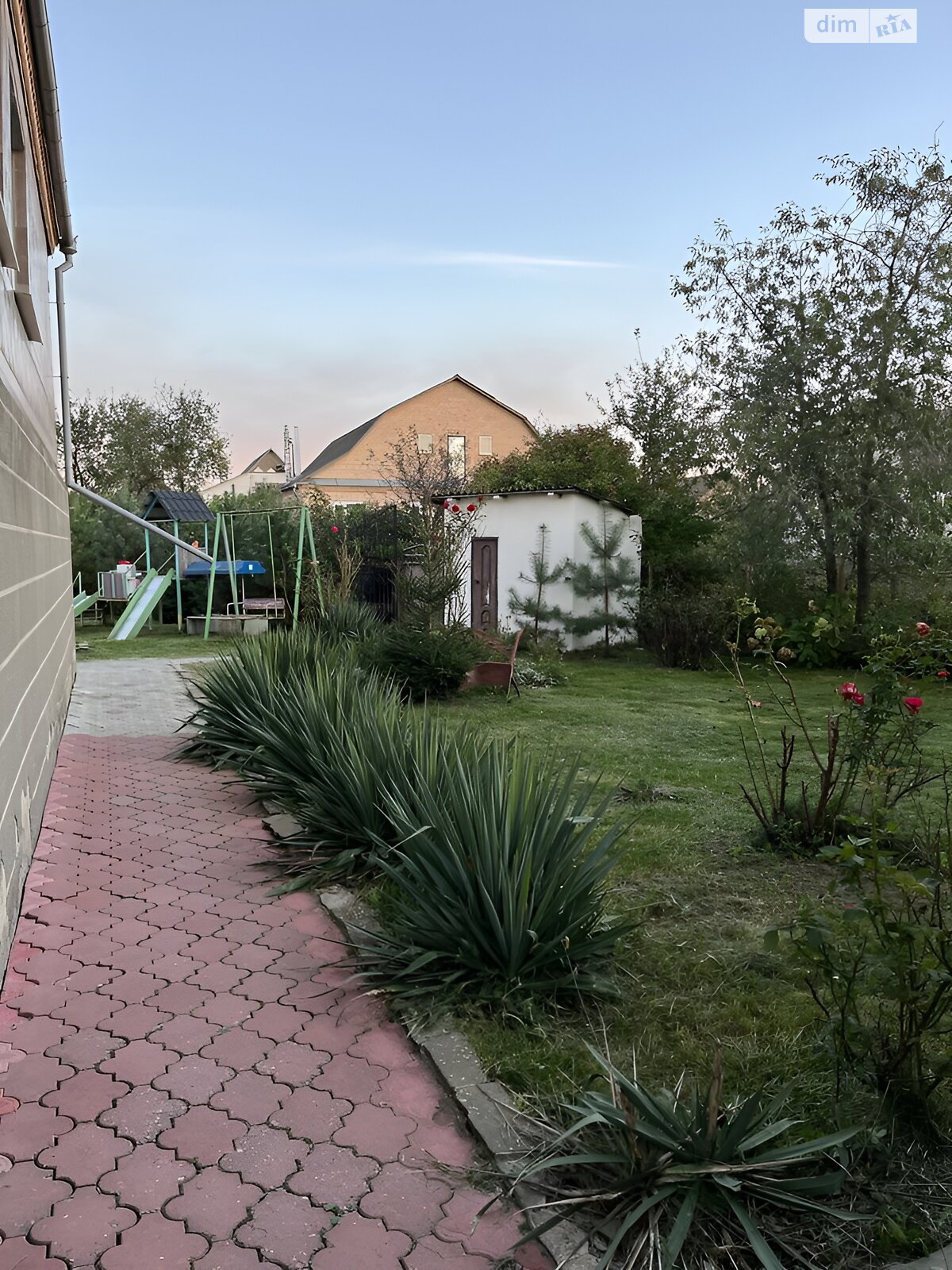 двухэтажный дом с гаражом, 150 кв. м, кирпич. Продажа в Полонном фото 1 двухэтажный дом с гаражом, 150 кв. м, кирпич. Продажа в Полонном фото 1