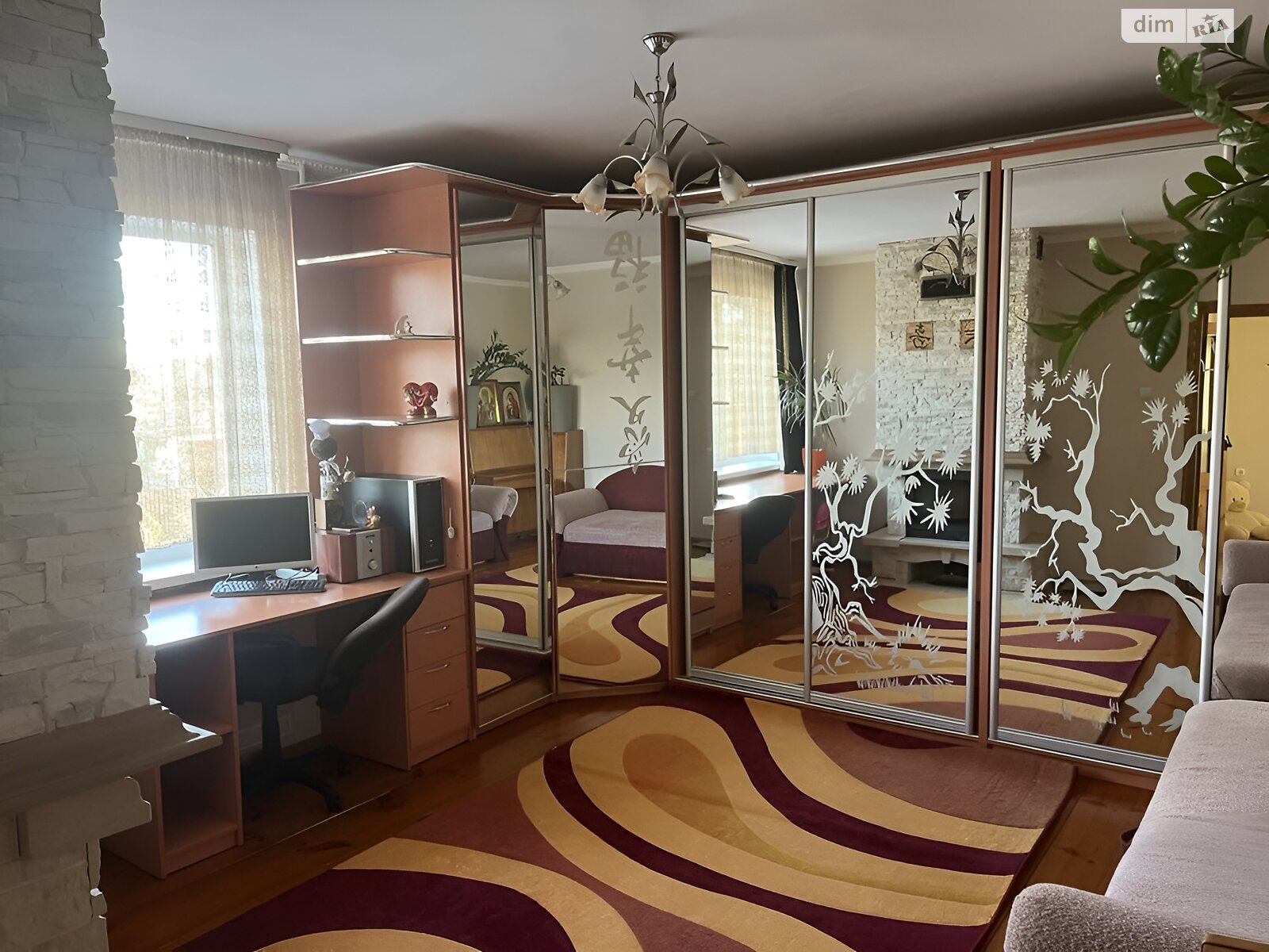 двухэтажный дом с гаражом, 150 кв. м, кирпич. Продажа в Полонном фото 1 двухэтажный дом с гаражом, 150 кв. м, кирпич. Продажа в Полонном фото 1