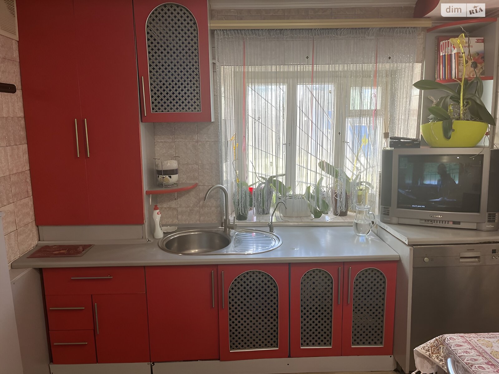 двухэтажный дом с гаражом, 150 кв. м, кирпич. Продажа в Полонном фото 1 двухэтажный дом с гаражом, 150 кв. м, кирпич. Продажа в Полонном фото 1