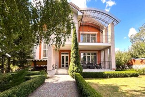 двоповерховий будинок з гаражем, 300 кв. м, цегла. Продаж в Полтаві, район 1-ша міська лікарня фото 2 двоповерховий будинок з гаражем, 300 кв. м, цегла. Продаж в Полтаві, район 1-ша міська лікарня фото 2